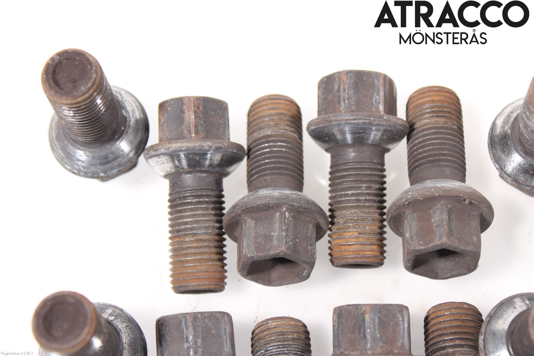 Mercedes-Benz MB A-KLASS (W176) 13-18 Hjulmutter - Bolt - Sett