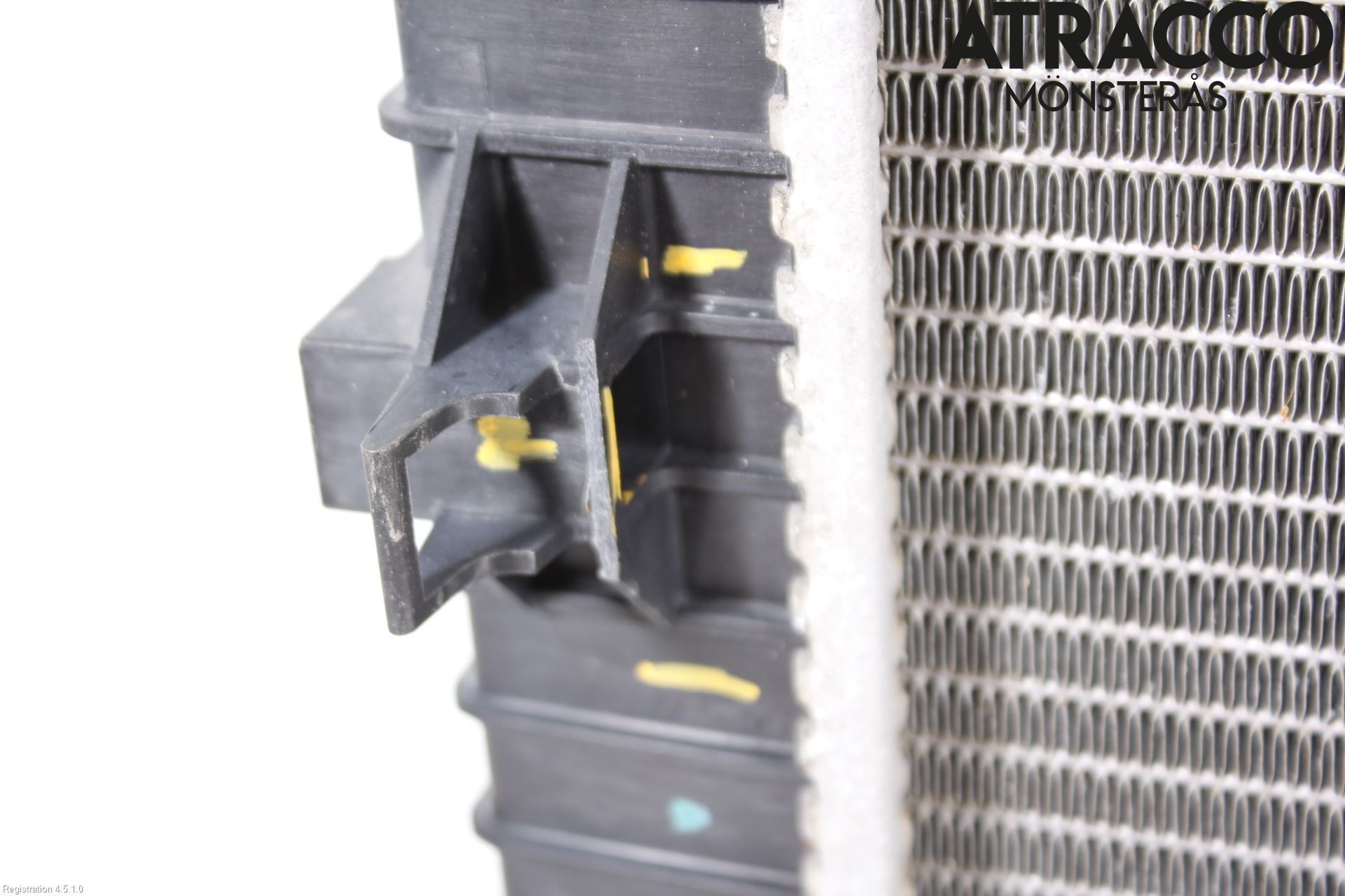 Saab 9-3 VER2/VER3 08-15 Radiator Automat