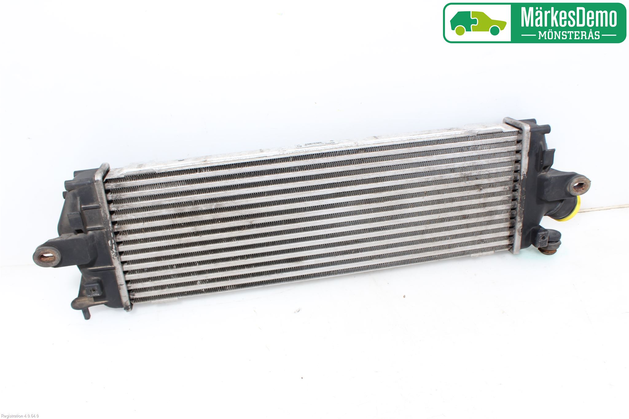 Renault TRAFIC   02-14 Intercooler Radiator