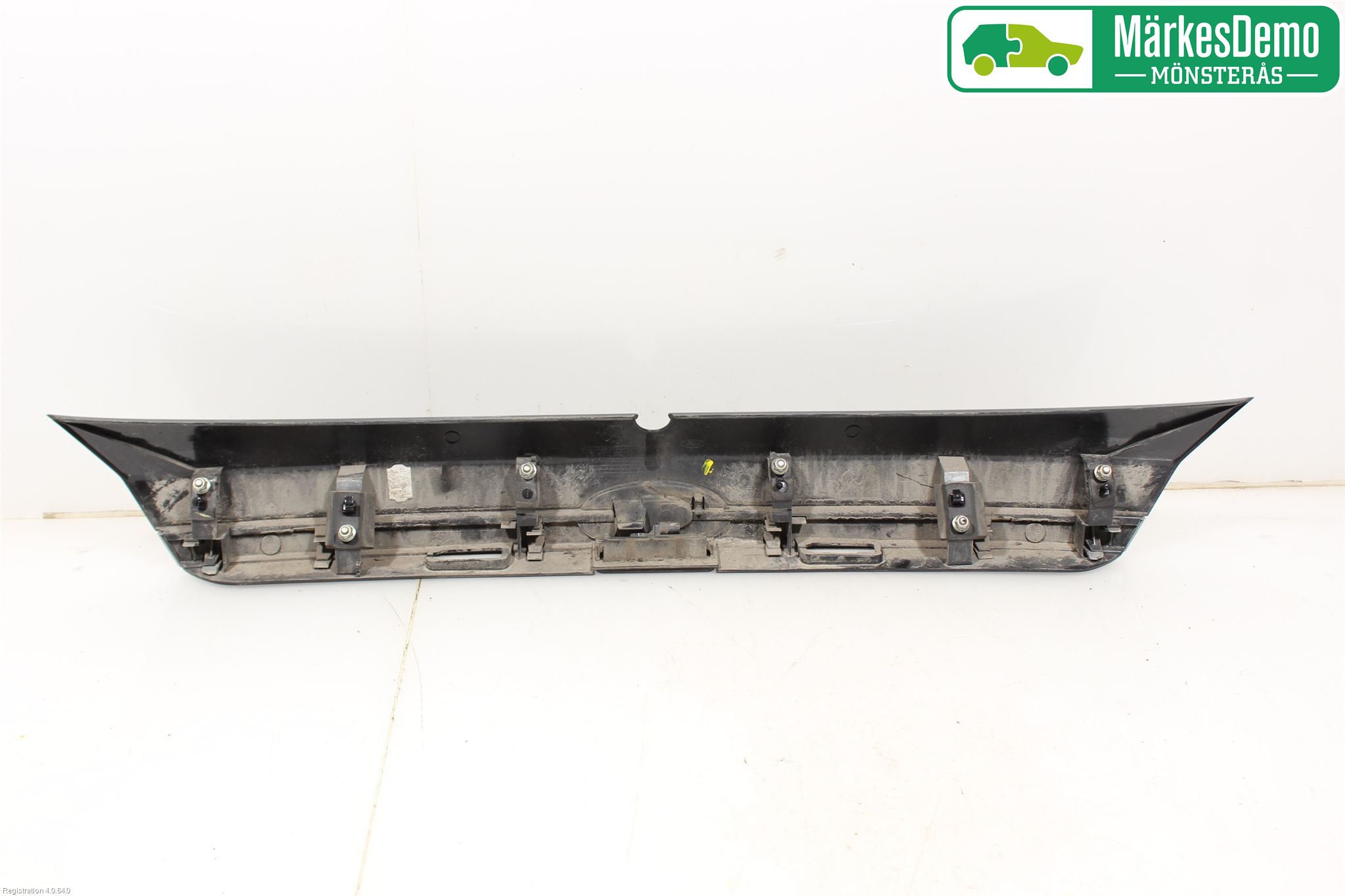 Ford FIESTA 13-17 Bakluke Handtak Ytre