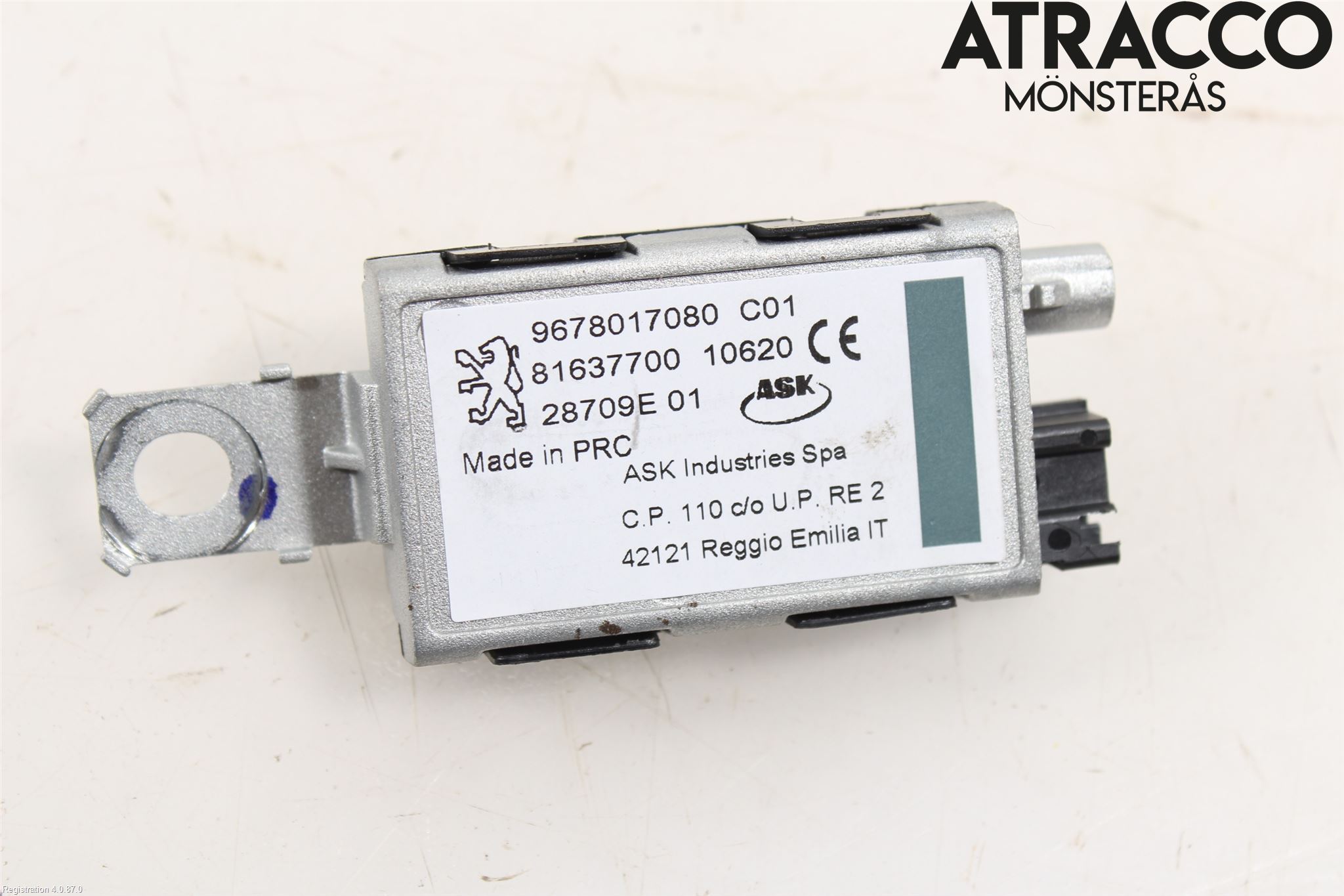 Peugeot 208/E-208 20- Stereo Antenneforsterker