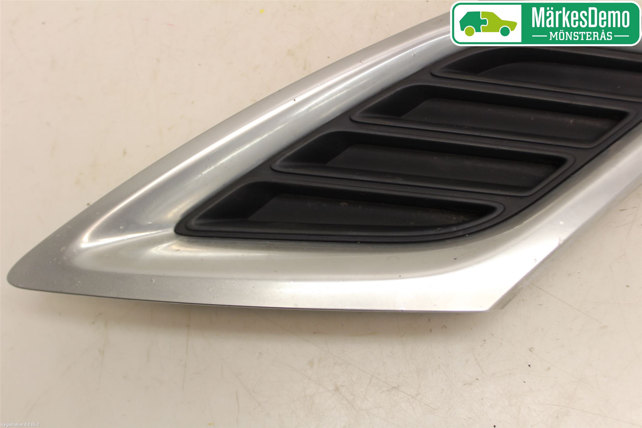 Saab 9-3 VER2/VER3 08-15 Grilldel Venstre