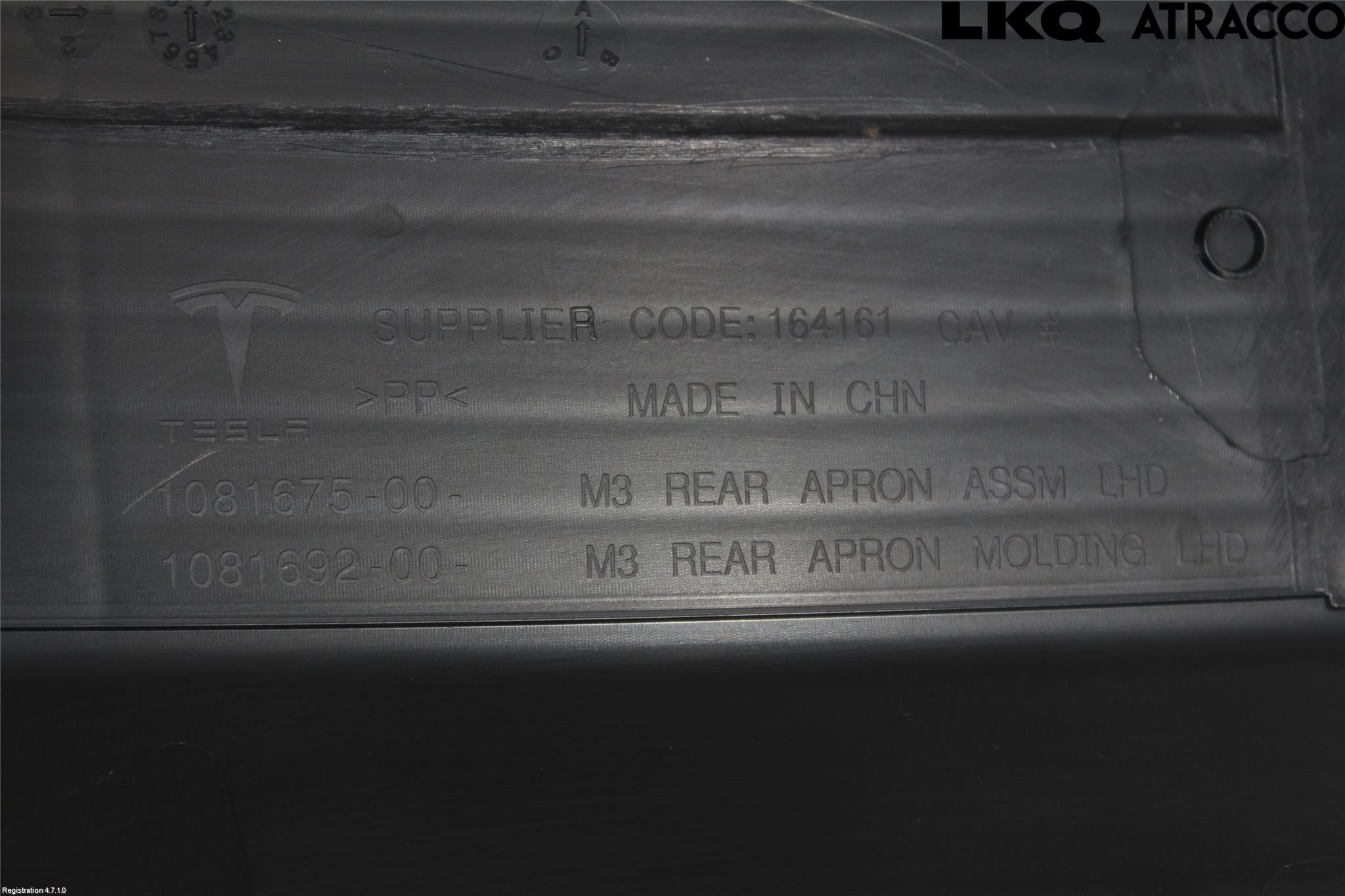 Tesla MODEL 3 17- Visker Deksel-Grill-Under Frr