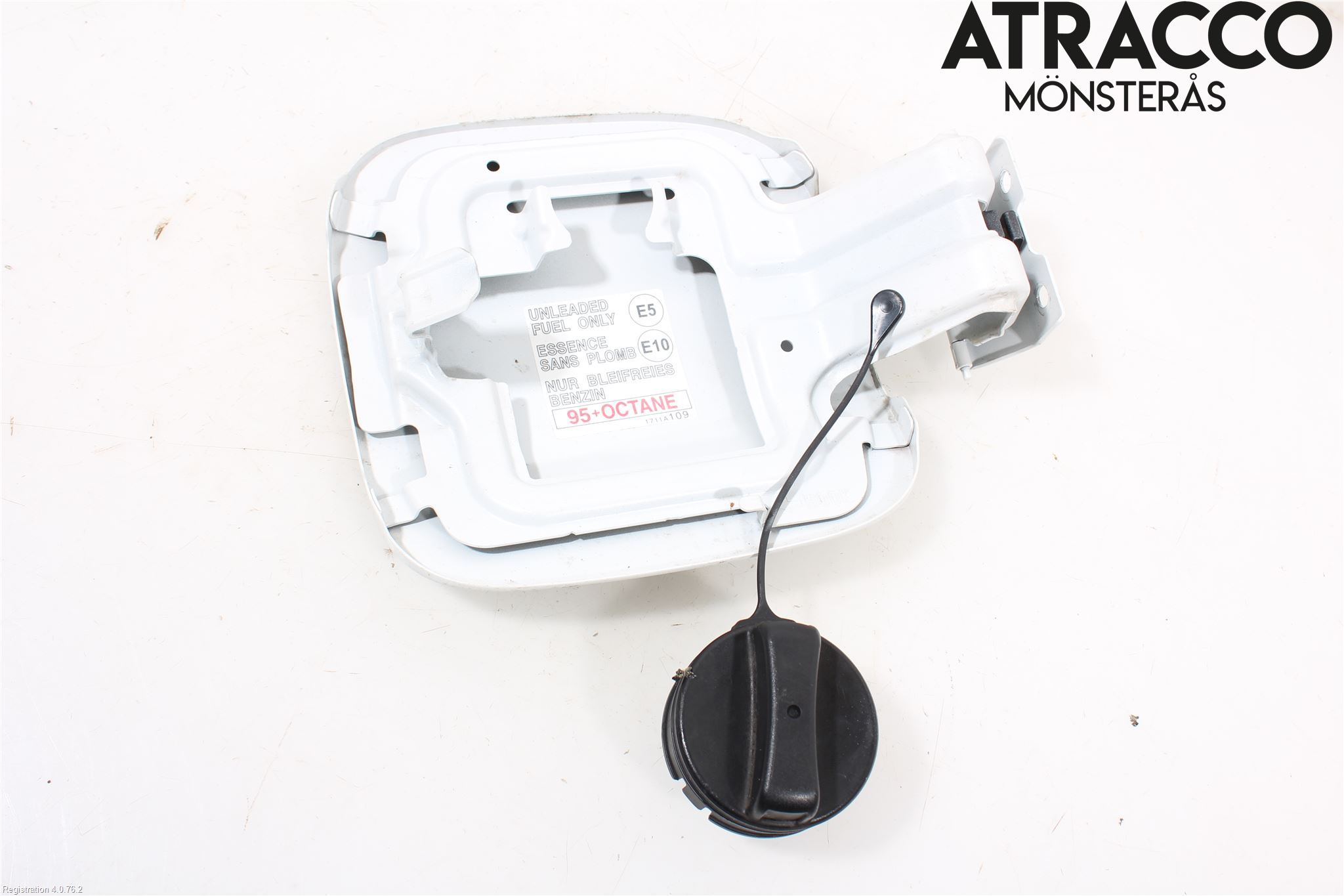 Mitsubishi ECLIPS CROSS Drivstoff Tankluke
