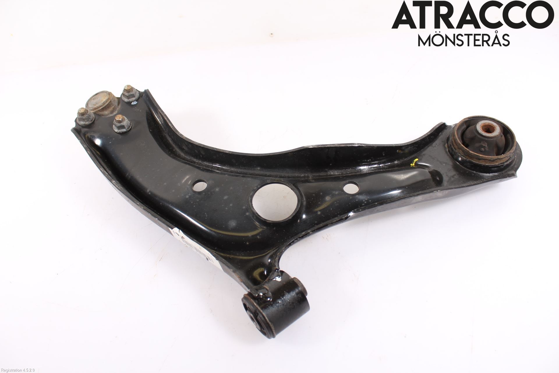 Kia SPORTAGE (QL) 16-21 Bærearm Foran Venstre Nedre