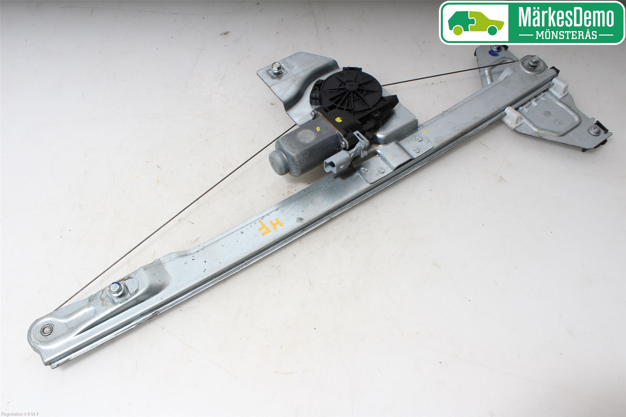 Peugeot PARTNER 08-15 Vindusheis El Komp