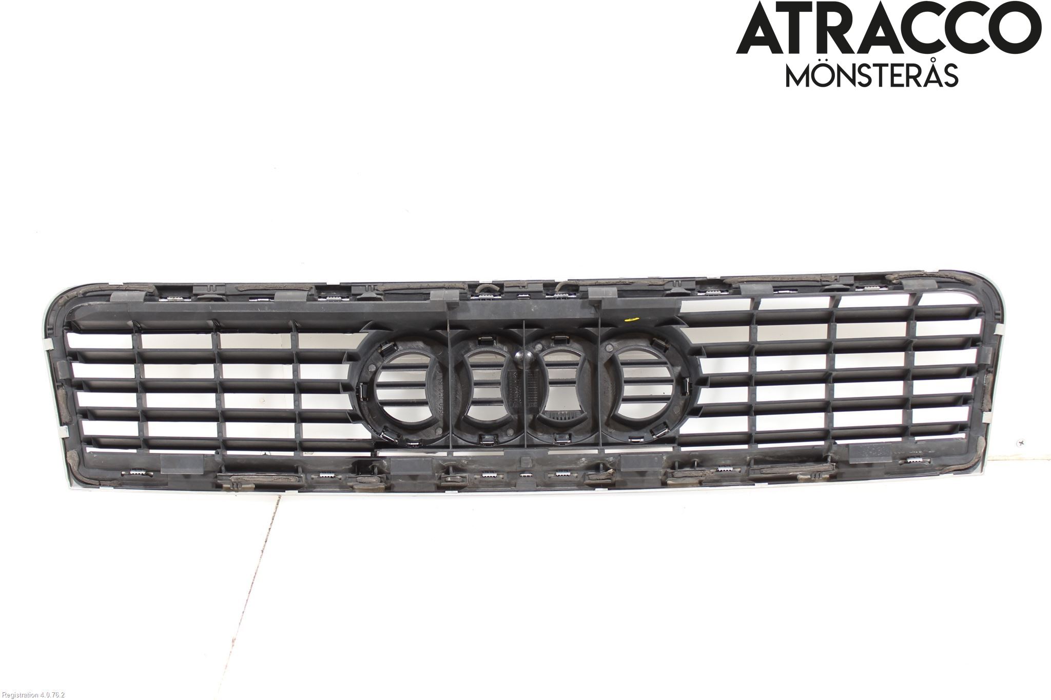 Audi A4/S4 01-05 Grill Komplett