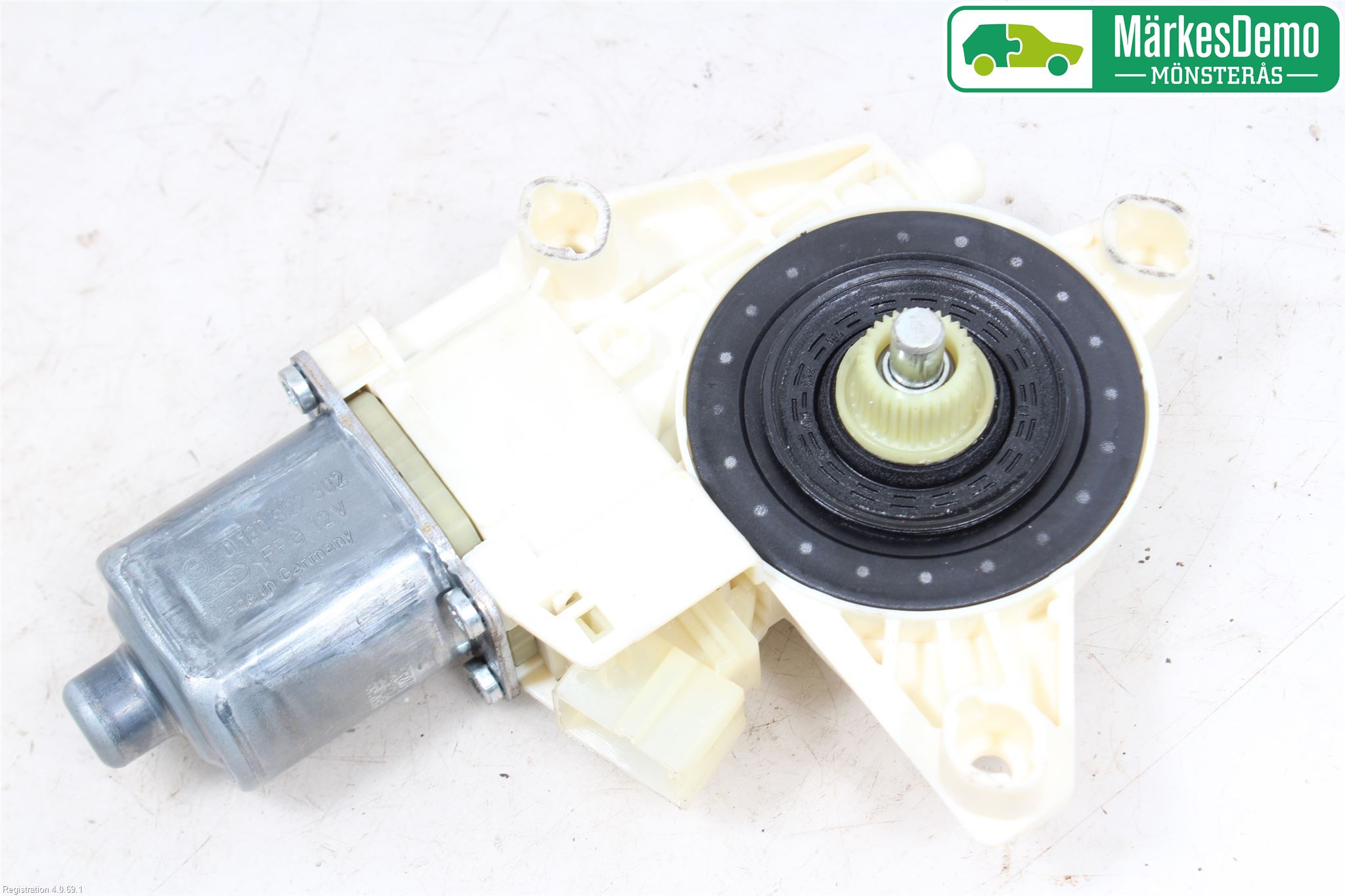 Mercedes-Benz MB E-KLASS (W212) 09-16 Vindusheismotor