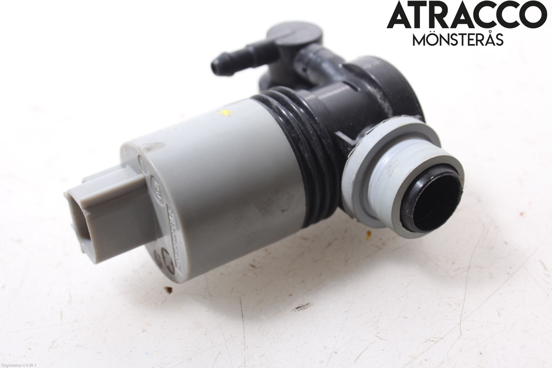 Toyota AURIS 13-19 Spylerpumpe Frontrute