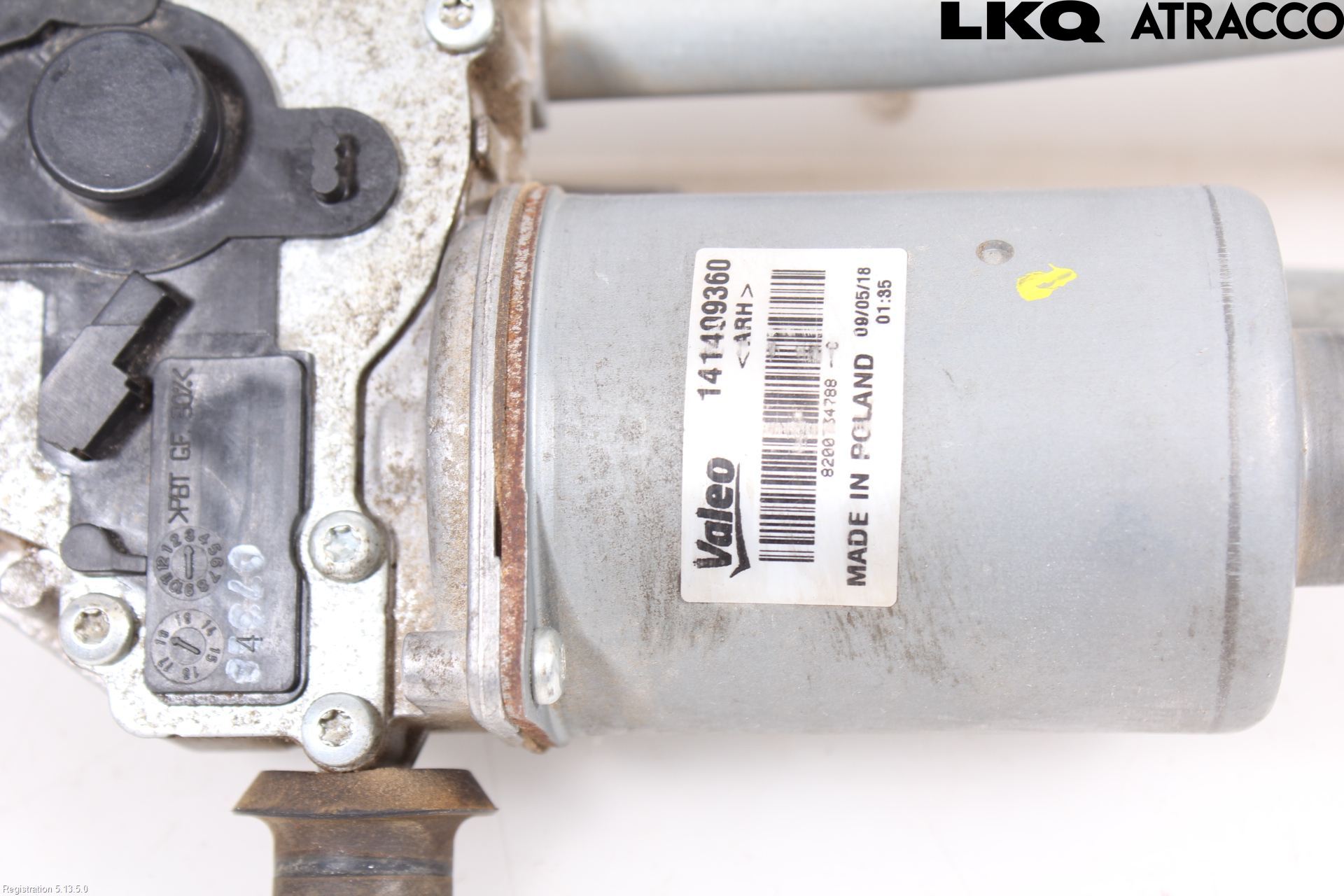 Nissan NV400 12-24 Viskermotor Frontrute