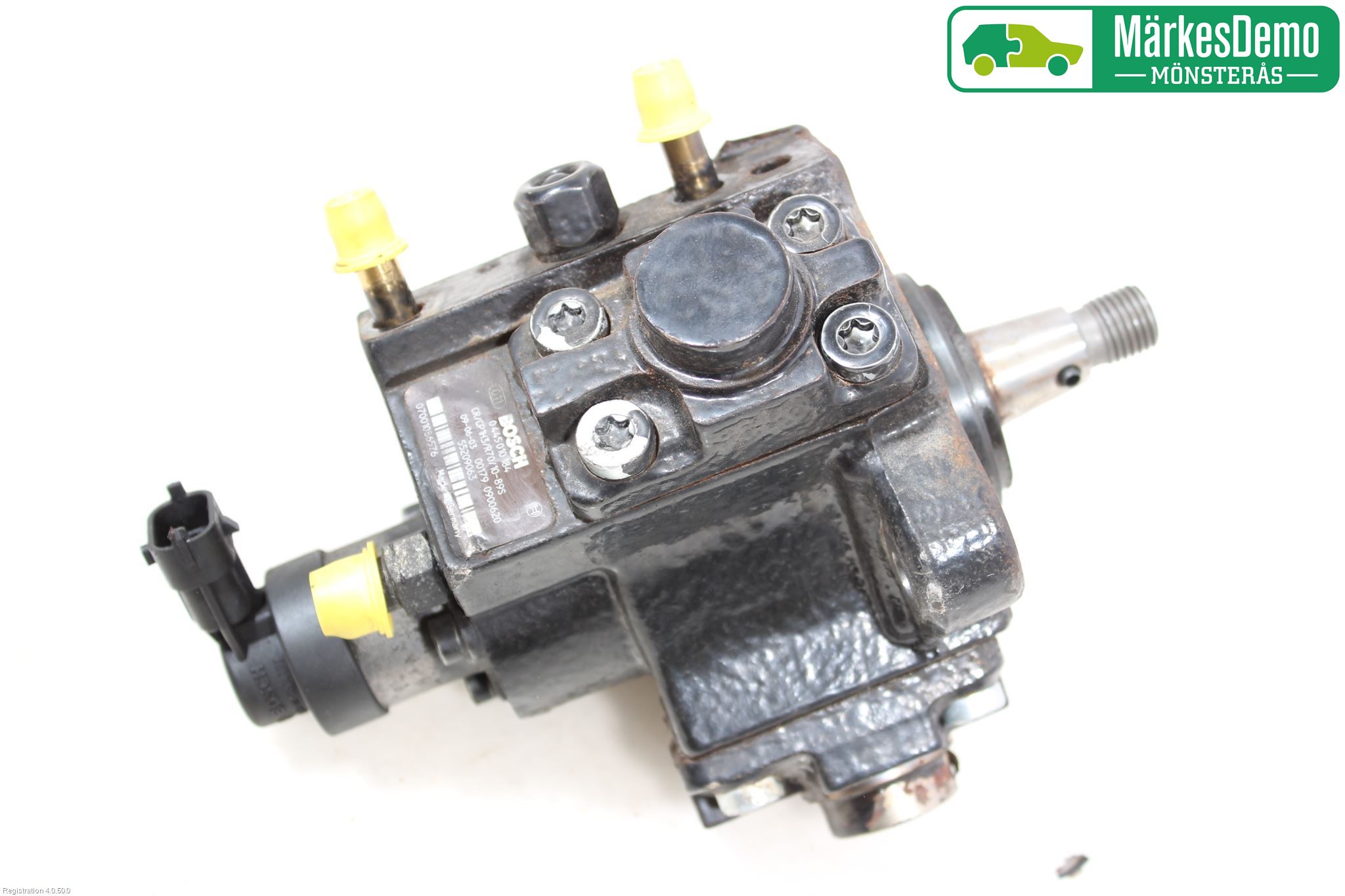 Saab 9-5     06-10 Drivstoffpumpe Mekanisk