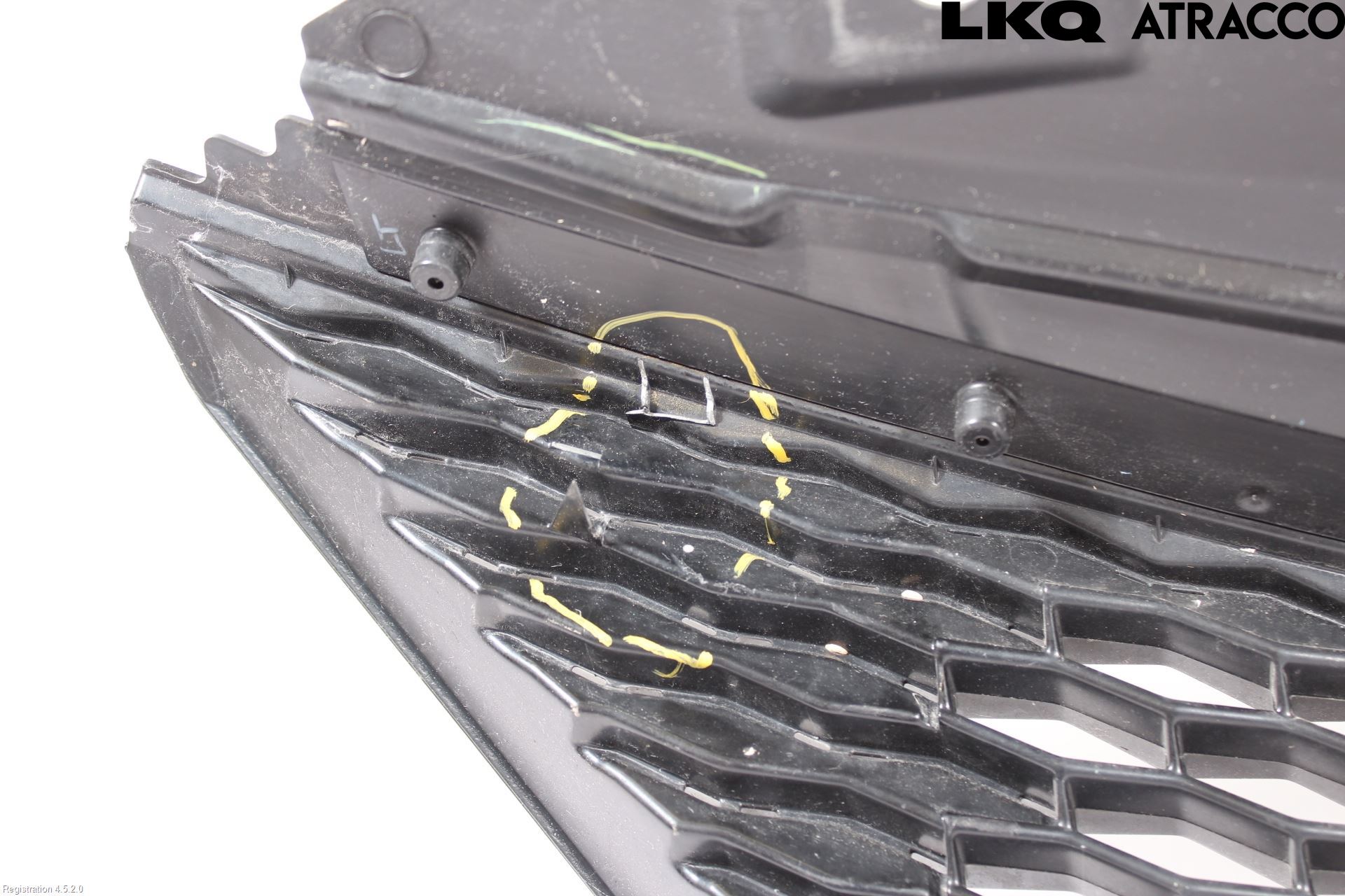 Nissan QASHQAI 14-17 Grill Komplett