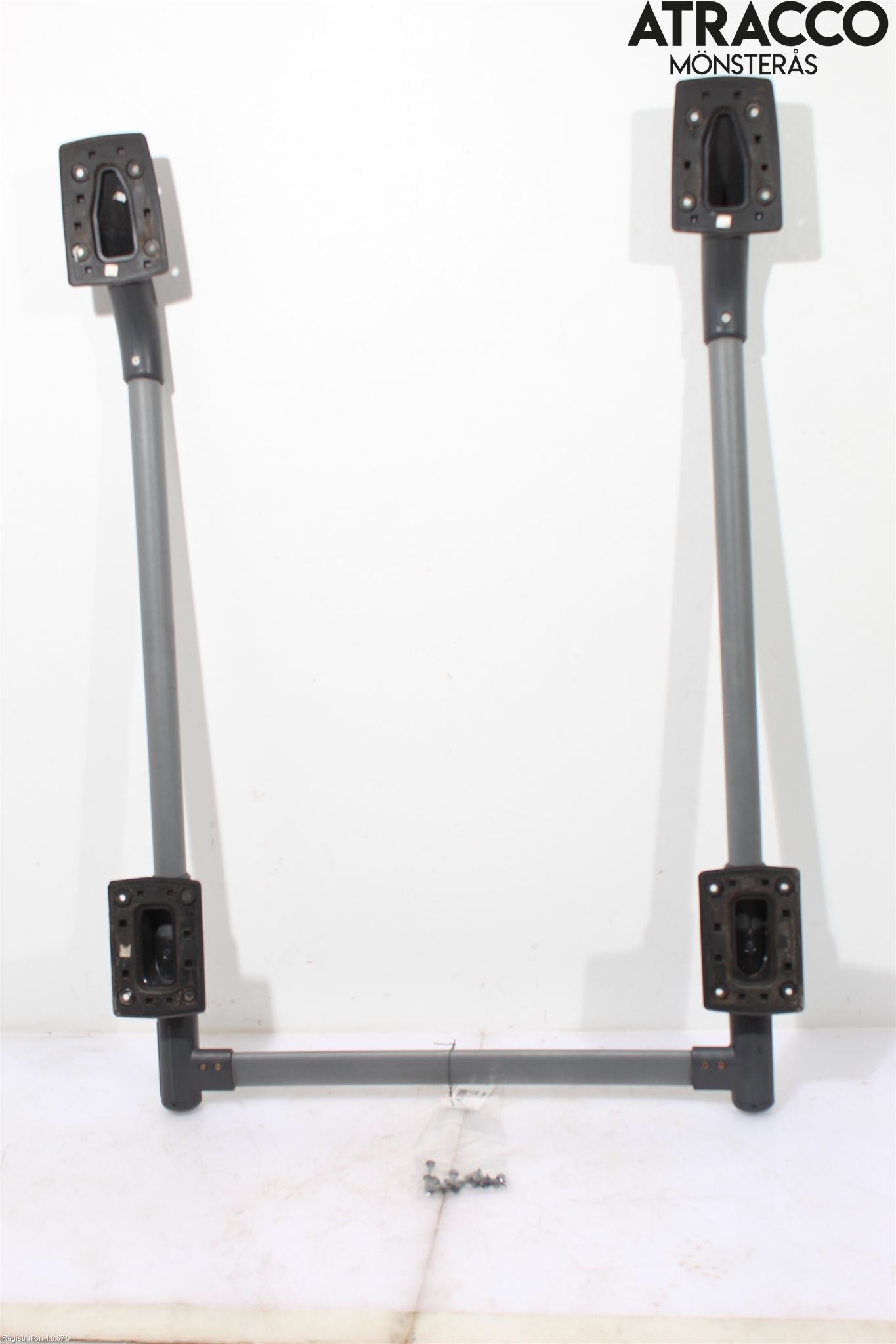 Nissan NAVARA 05-16 Takrails - Stativ