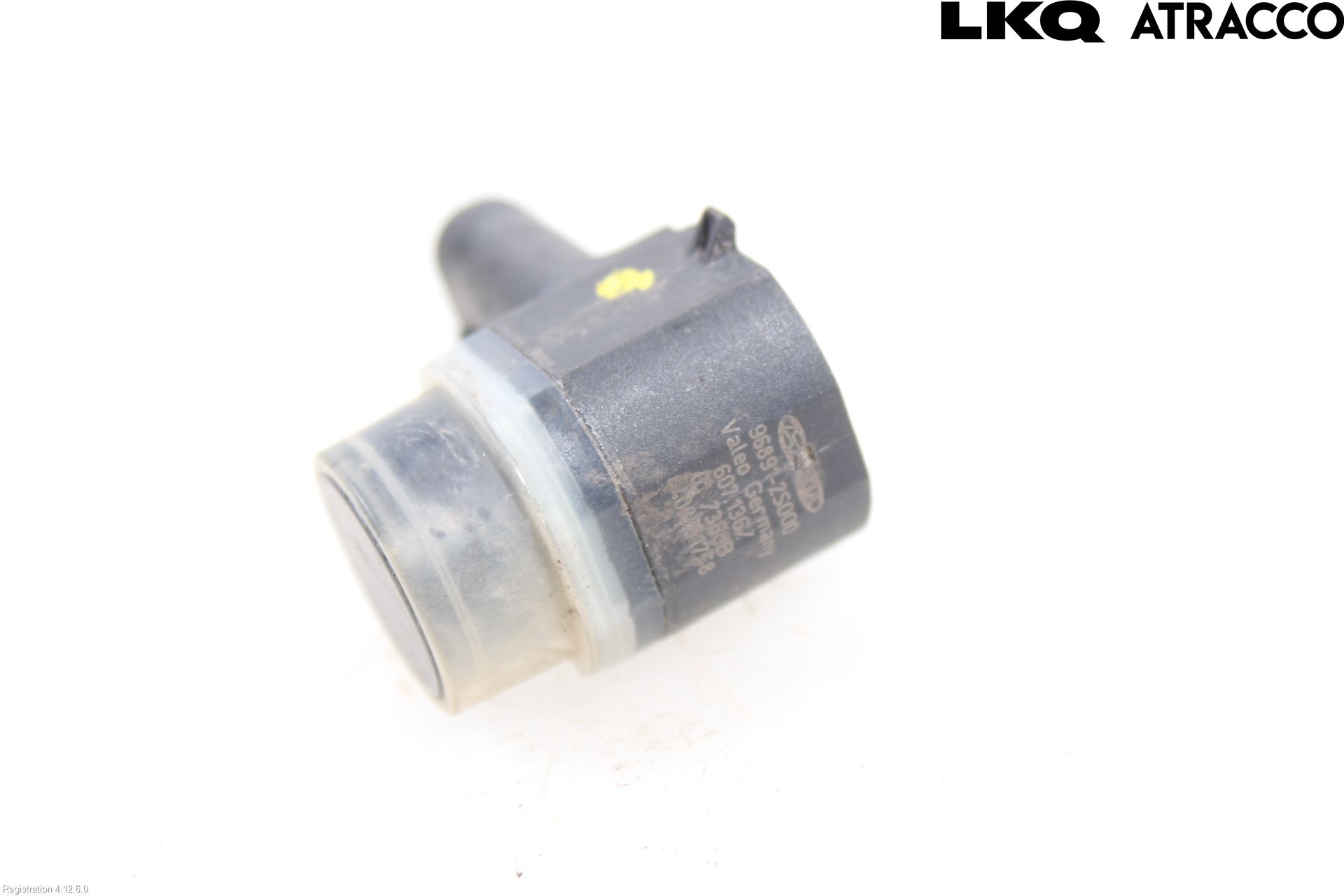Hyundai SANTA FE 13-18 Sensor Parkering Front