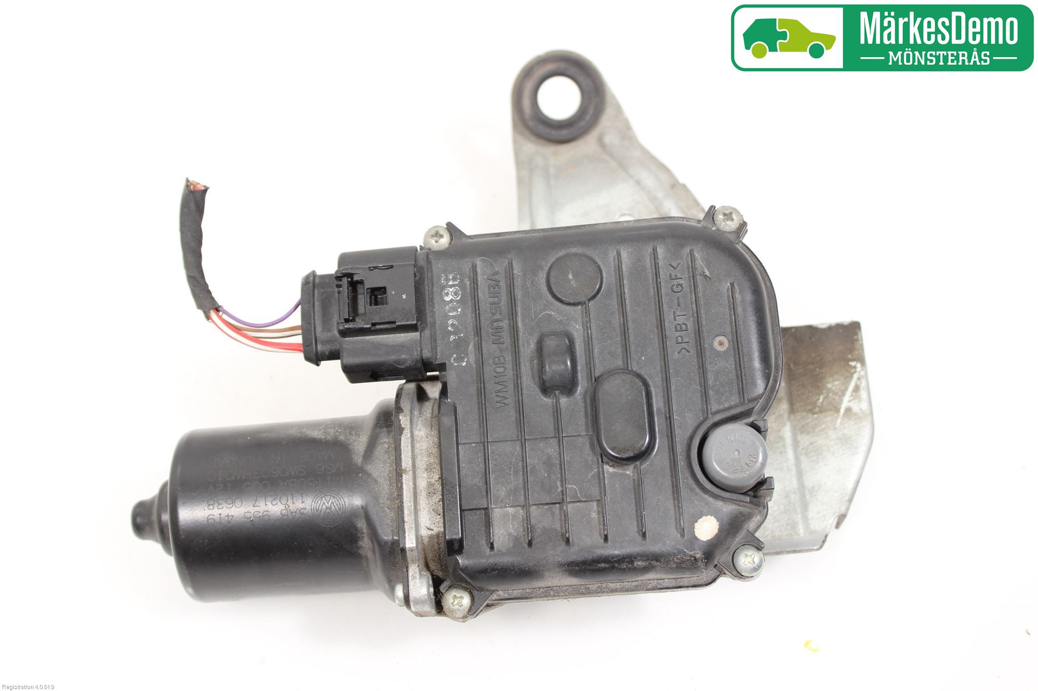 Volkswagen VW PASSAT 11-14 Viskermotor Frontrute