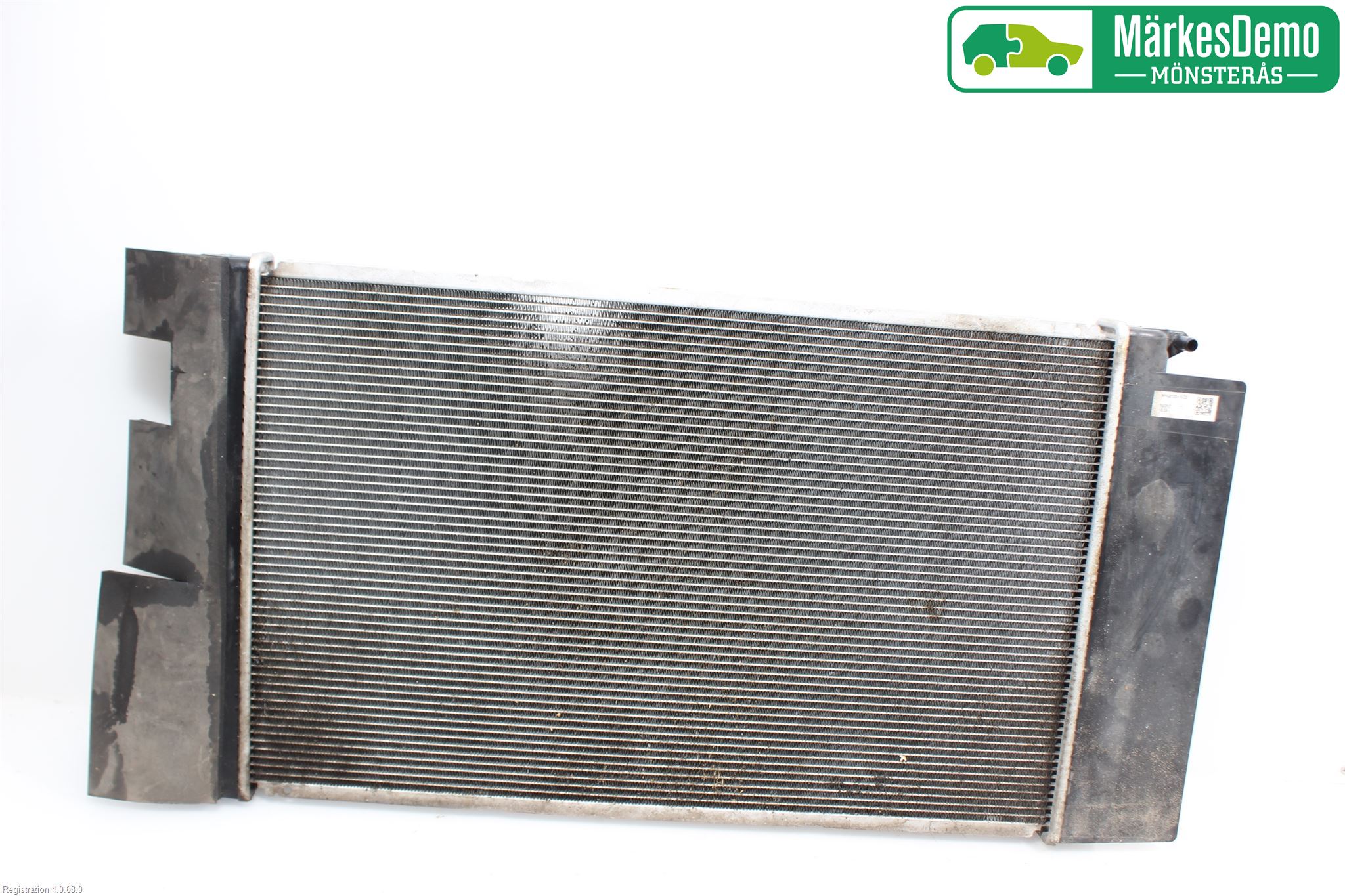 Toyota AVENSIS 09-15 Radiator Manuell