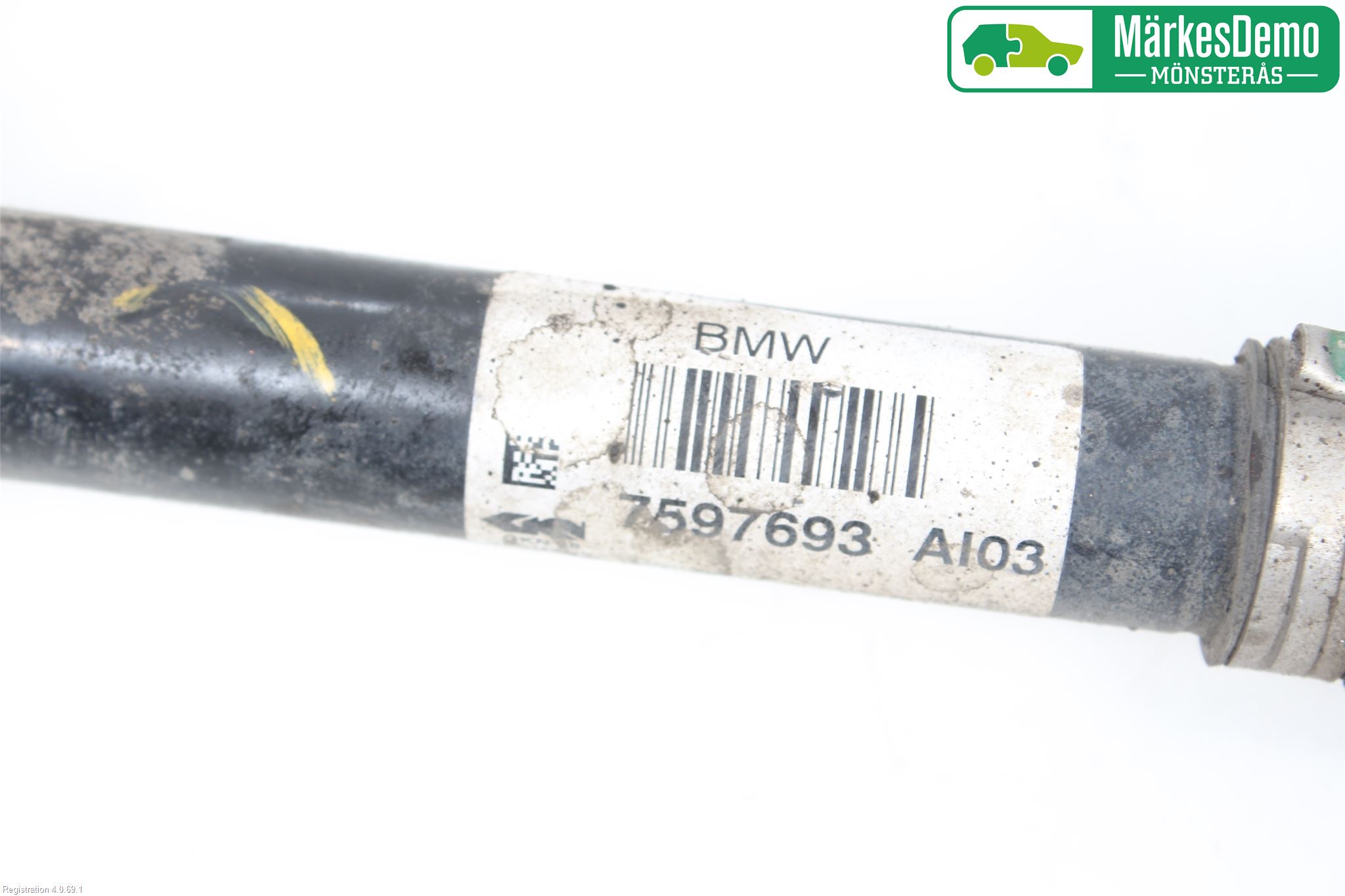 BMW 3 F30/F31/F80 12-19 Drivaksel Foran Kompl Venstre