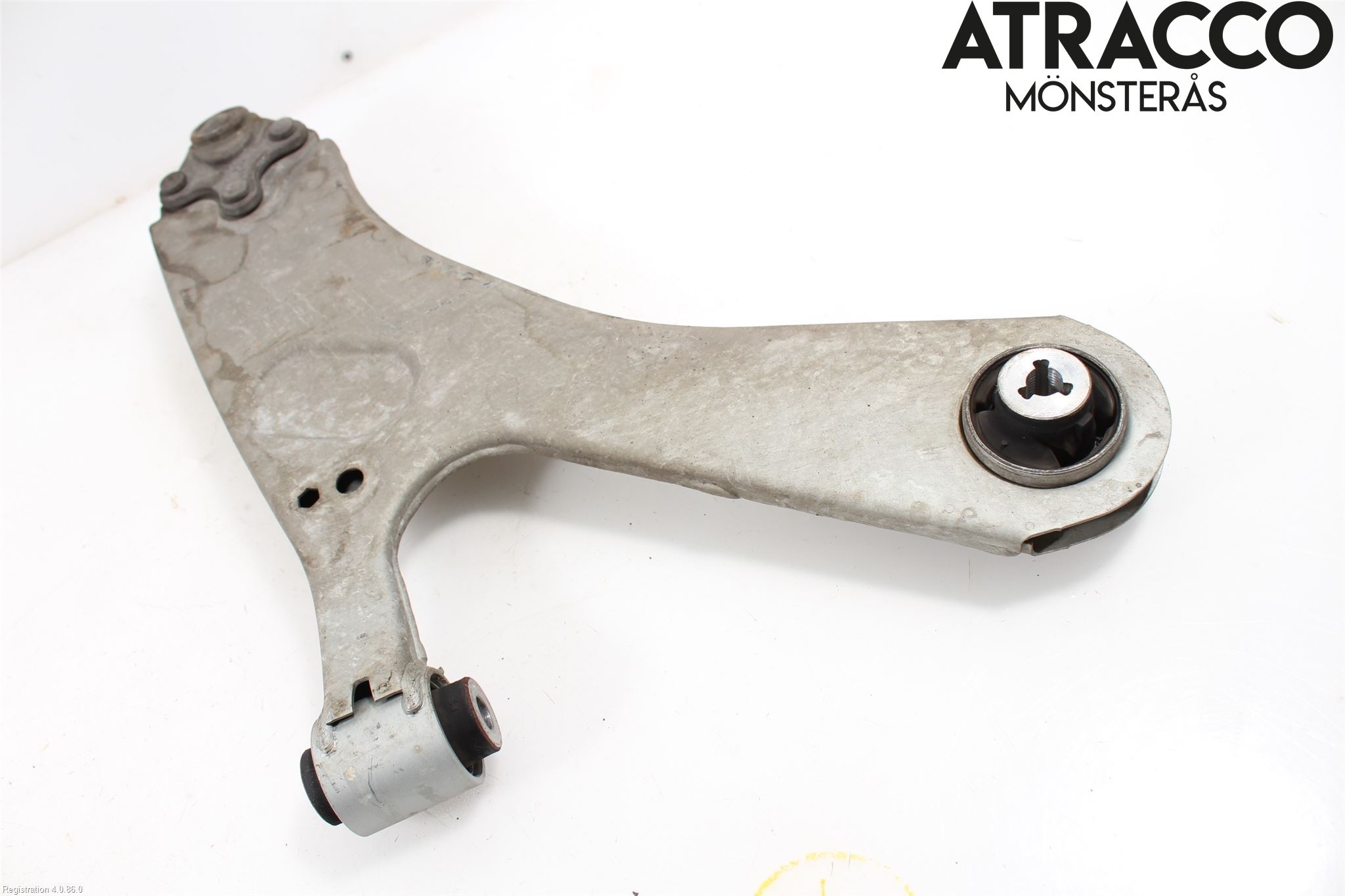 Citroen C4/E-C4 C4X/E-C4X III 21- Bærearm Foran Venstre Nedre