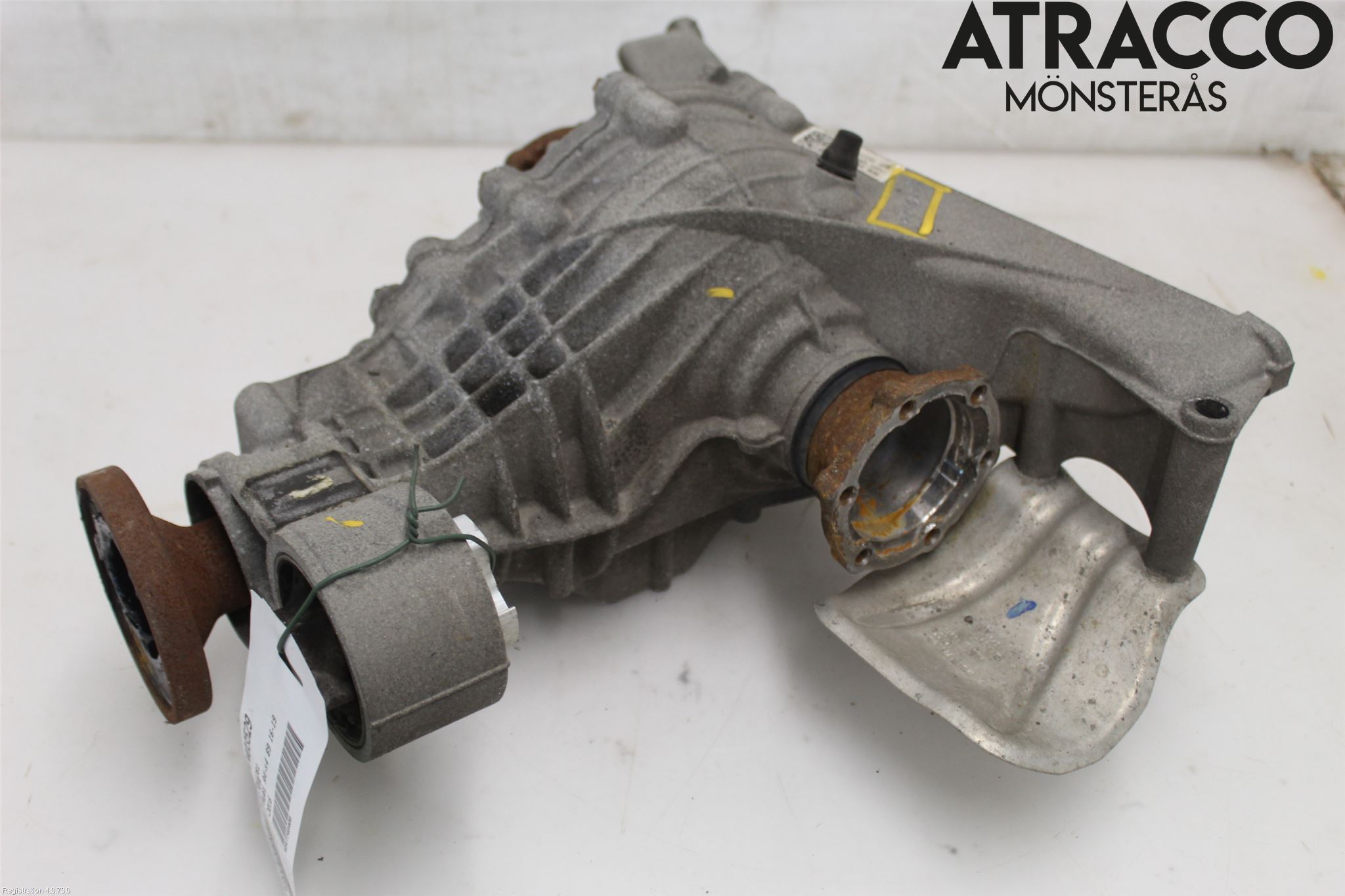 Audi A4/S4 B9 16-19 Bakaksel Kardang Bak -Diff