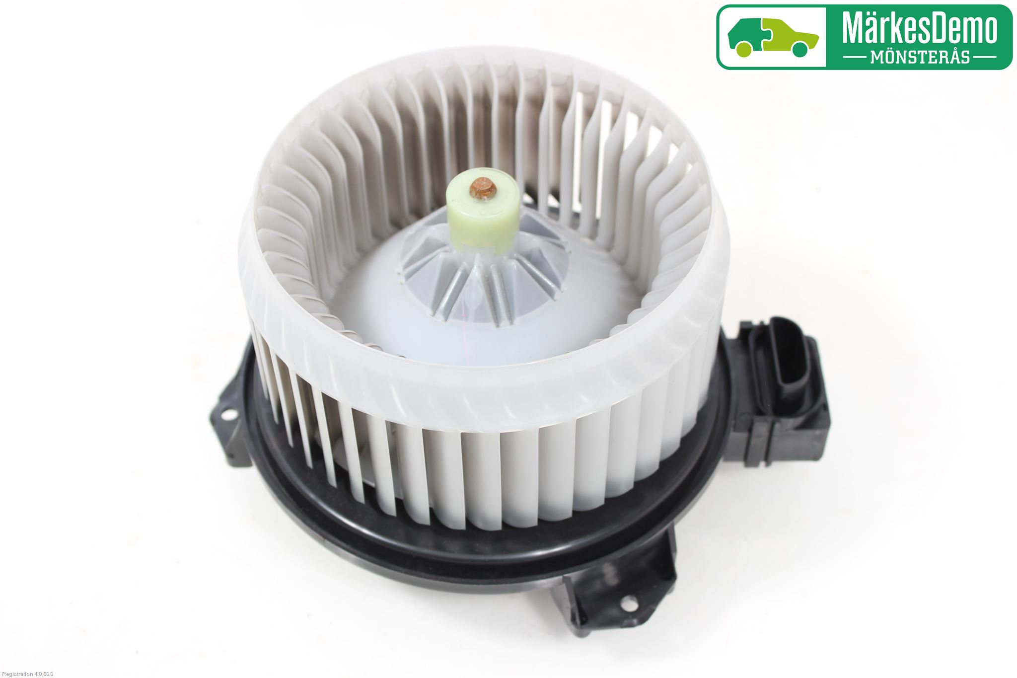 Toyota YARIS XP130 12-14 Varmeapparat Viftemotor