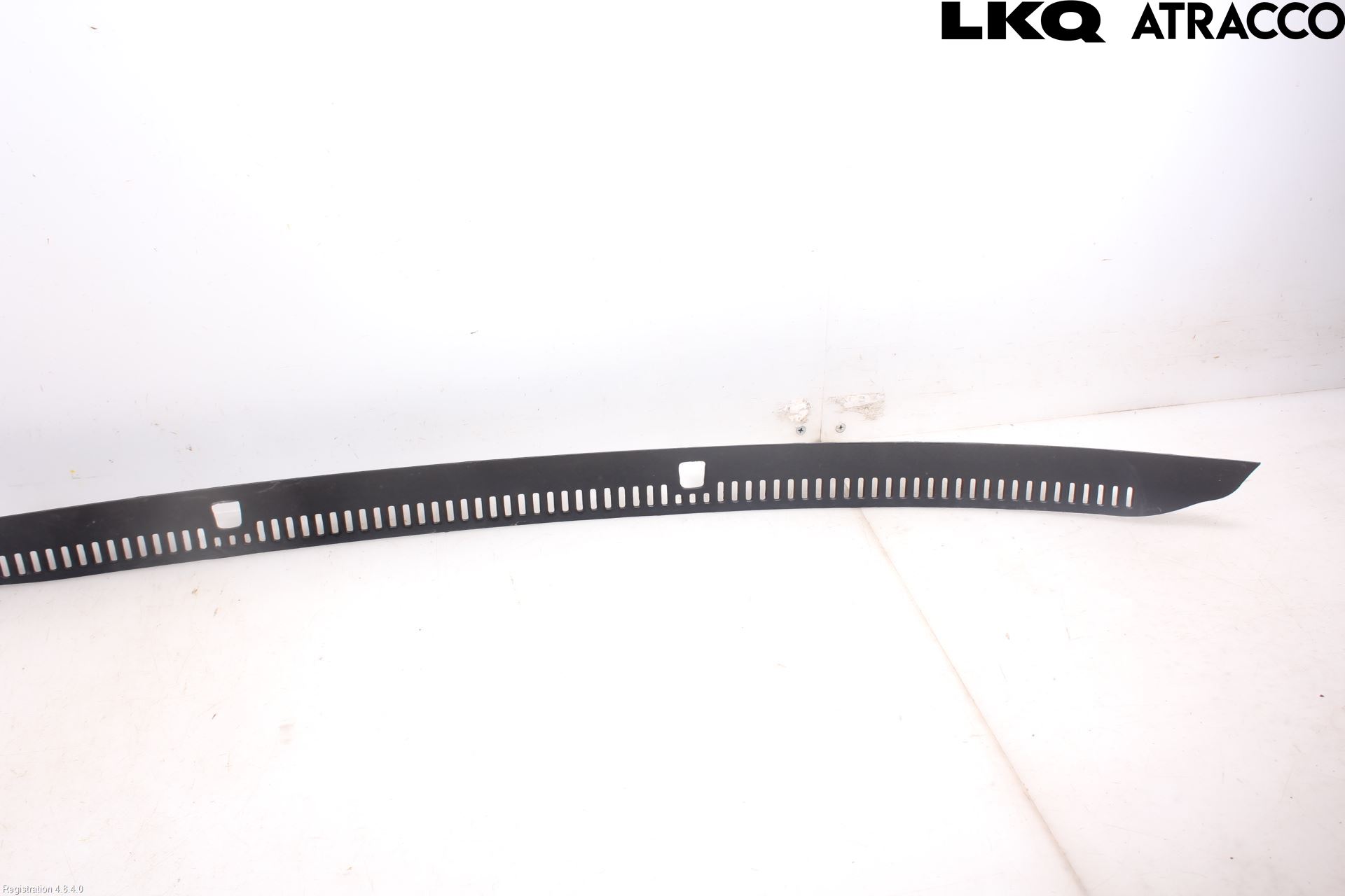 Volvo V60 14-18 Visker Deksel-Grill-Under Frr