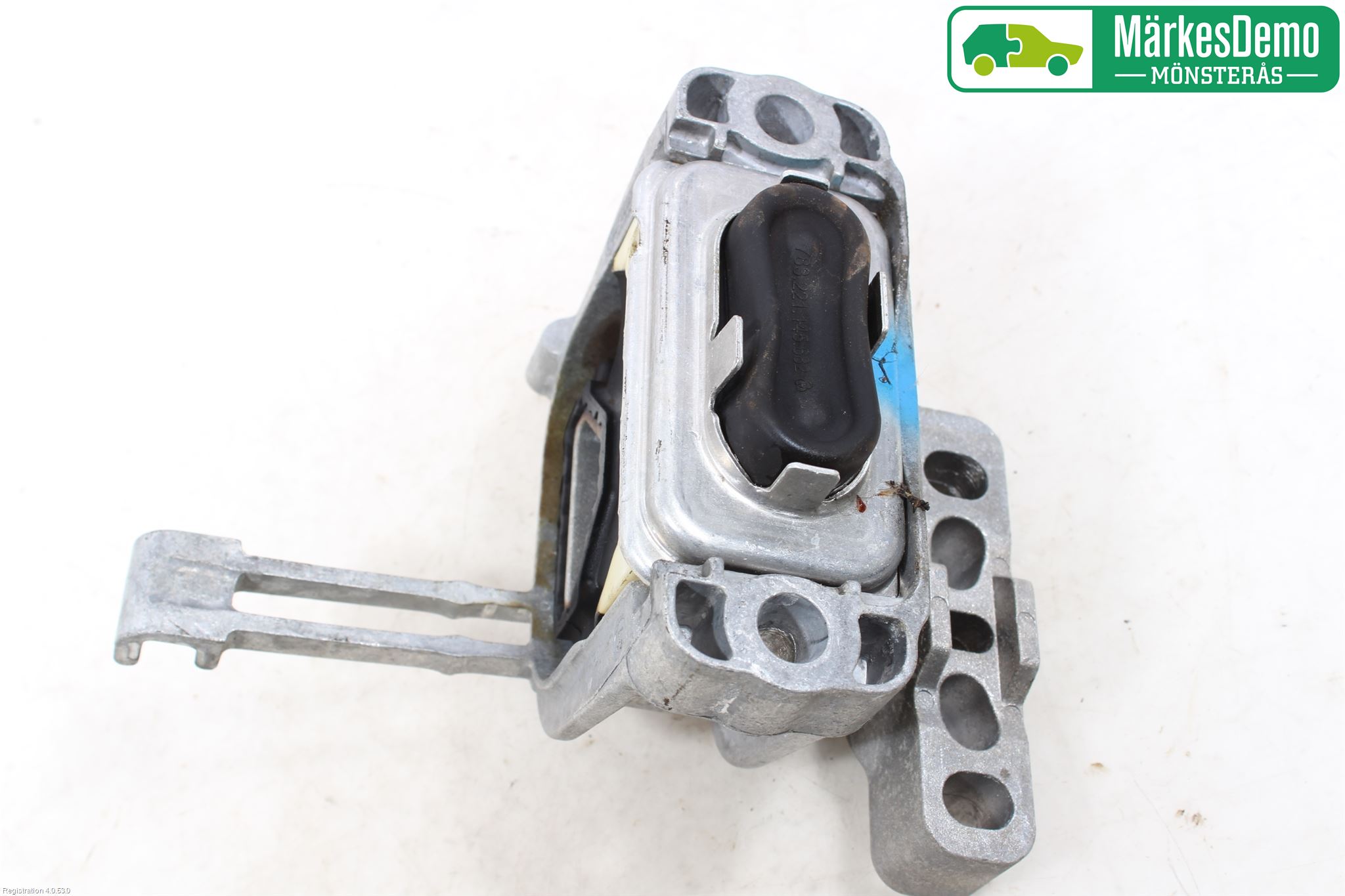 Volkswagen VW GOLF / E-GOLF VII 13-20 Motor Feste Gummi