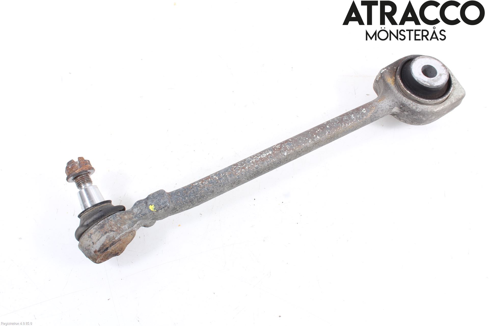 Mercedes-Benz MB C-KLASS (W204) 07-15 Bærearm Foran Venstre Nedre