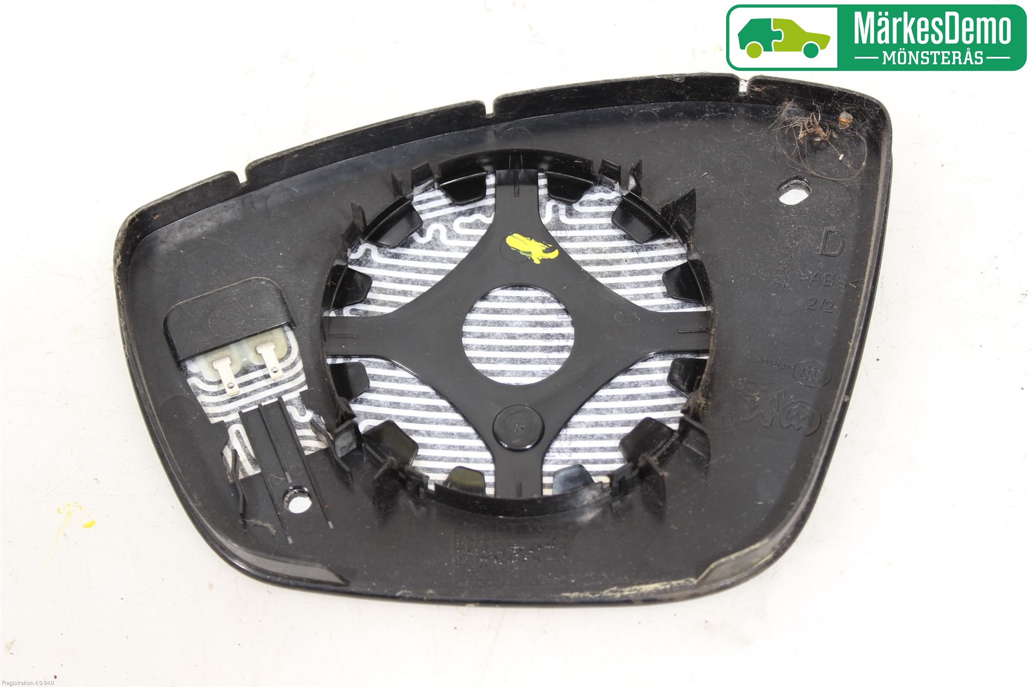 Peugeot 208 12-15 Speil Glass H