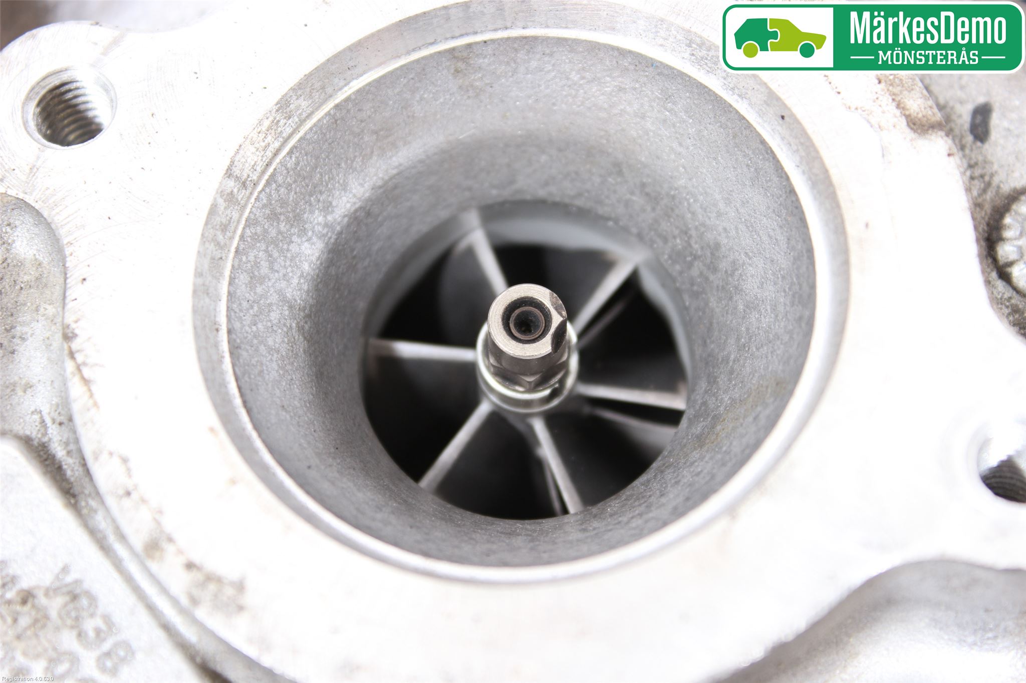 Toyota AVENSIS 09-15 Turboaggregat