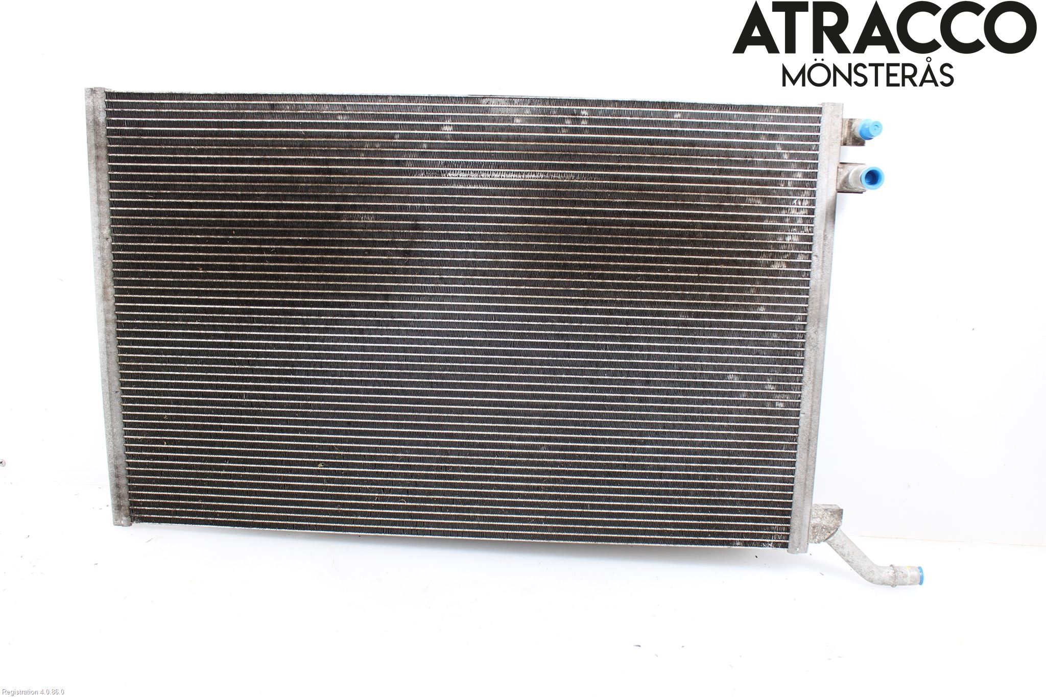 Jaguar XE (X760) 15-24 Radiator Automat