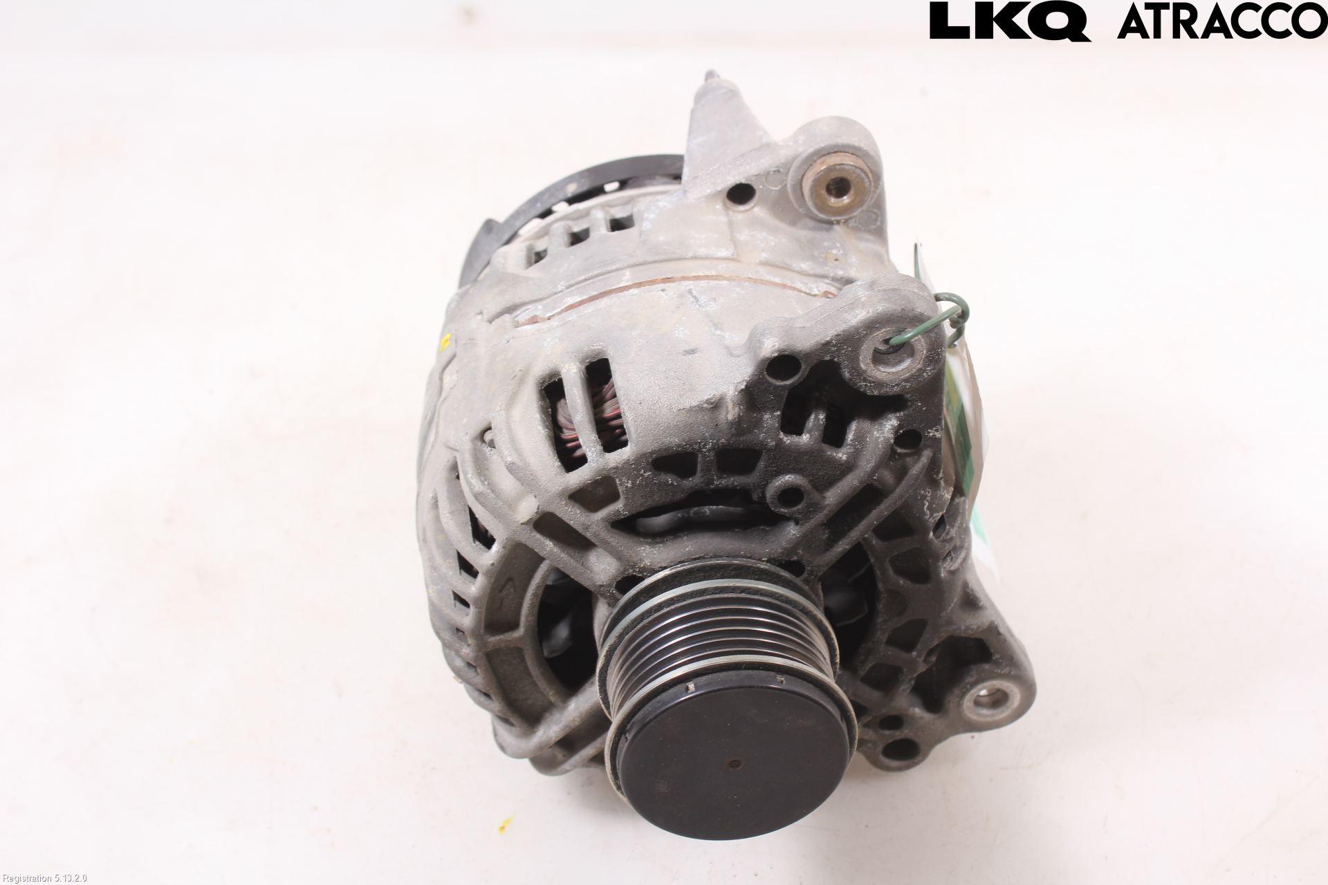 Volkswagen VW CADDY      04-10 Dynamo