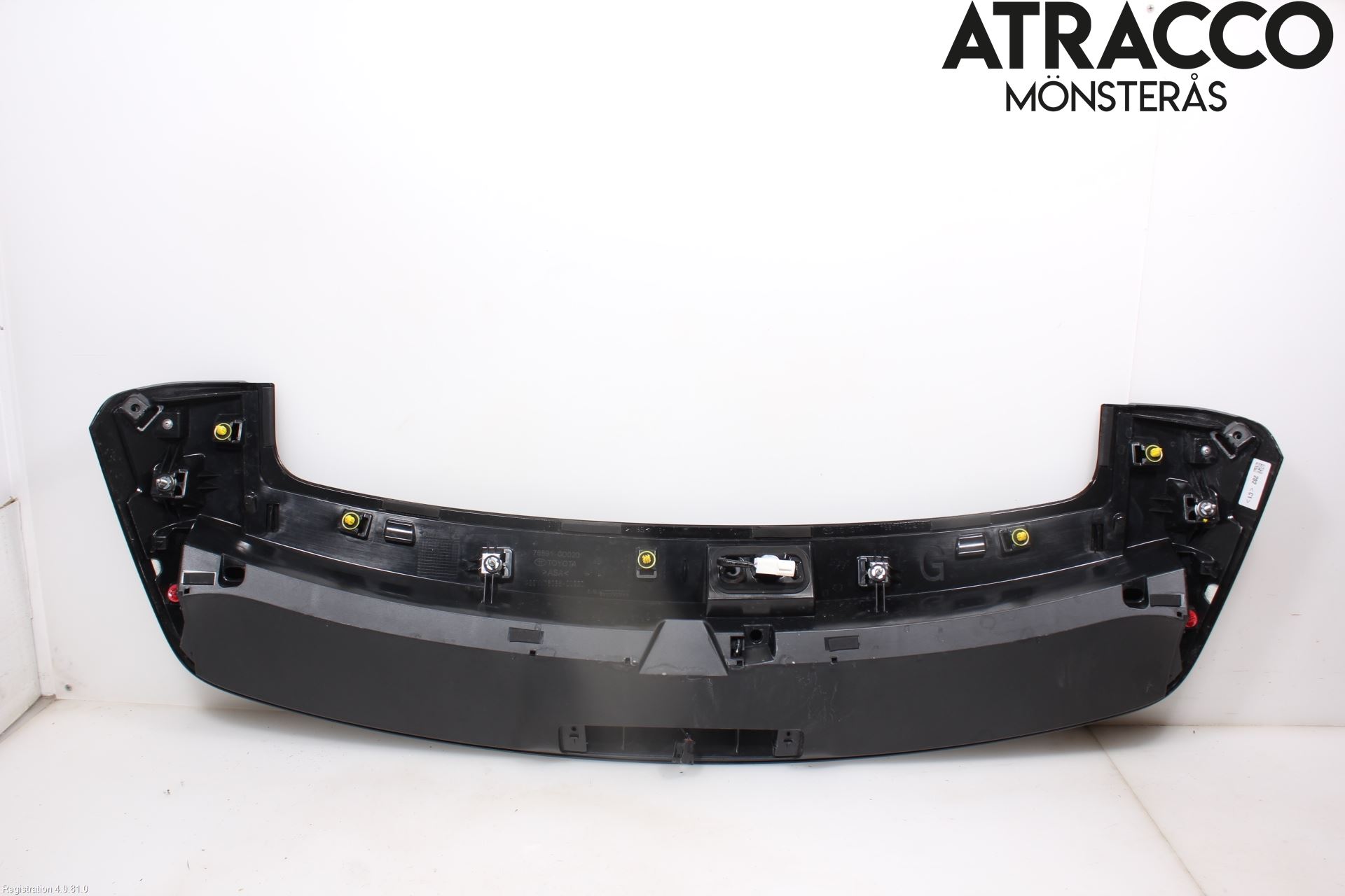 Toyota YARIS CROSS XP21 21- Spoiler Bakluke