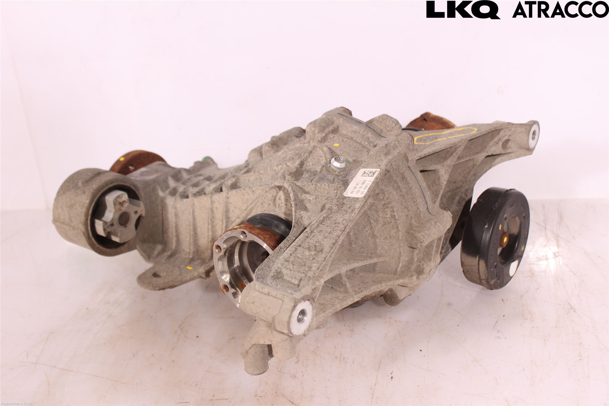 Audi A4/S4 B9 16-19 Bakaksel Kardang Bak -Diff