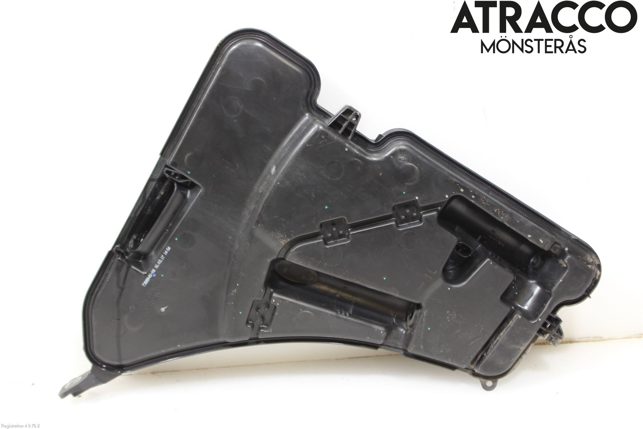 BMW 5 G30/G31/F90 17-23 Spylerbeholder Frontrute-Lykte