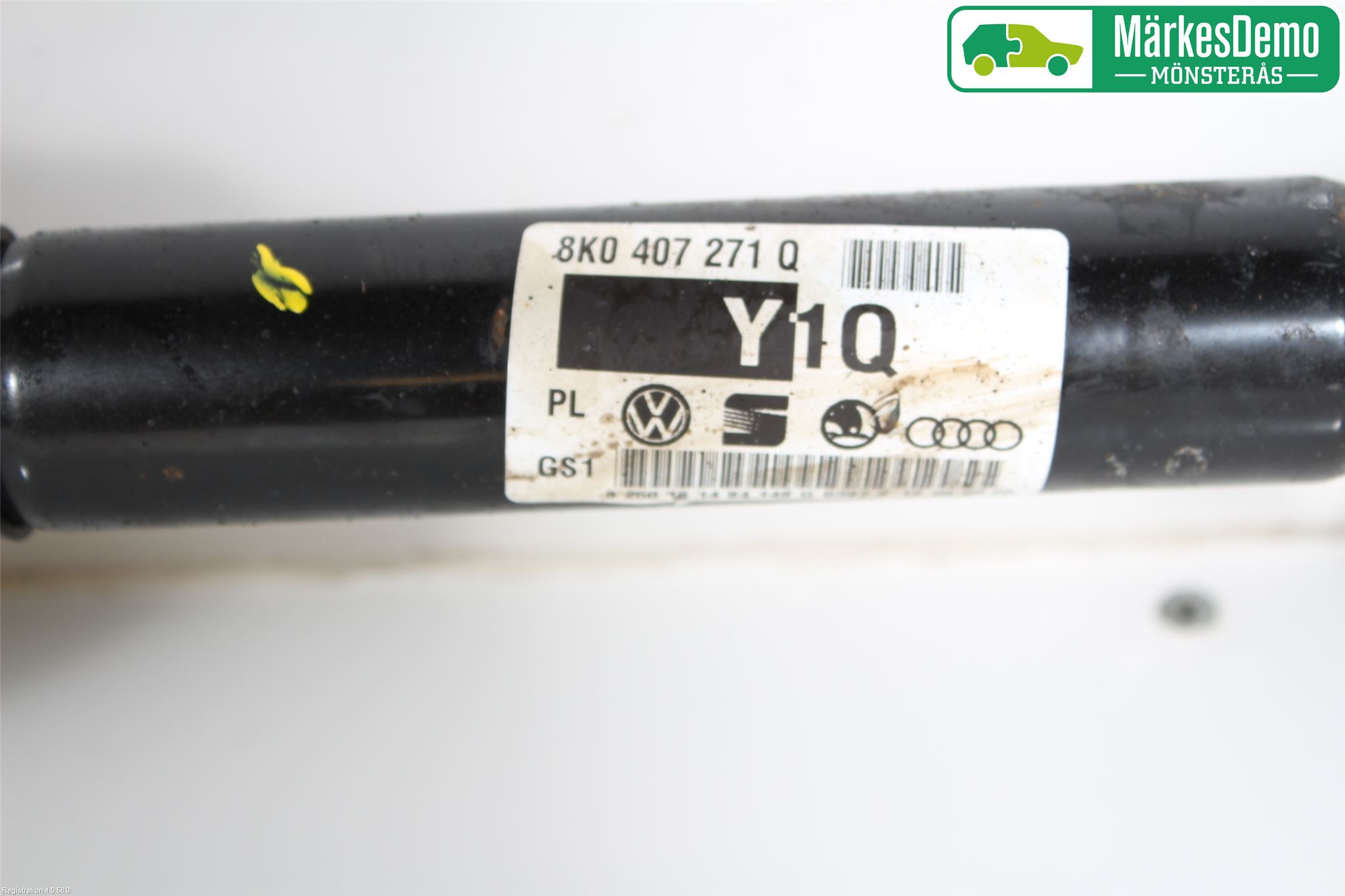 Audi A4/S4 08-11 Drivaksel Foran Kompl Venstre