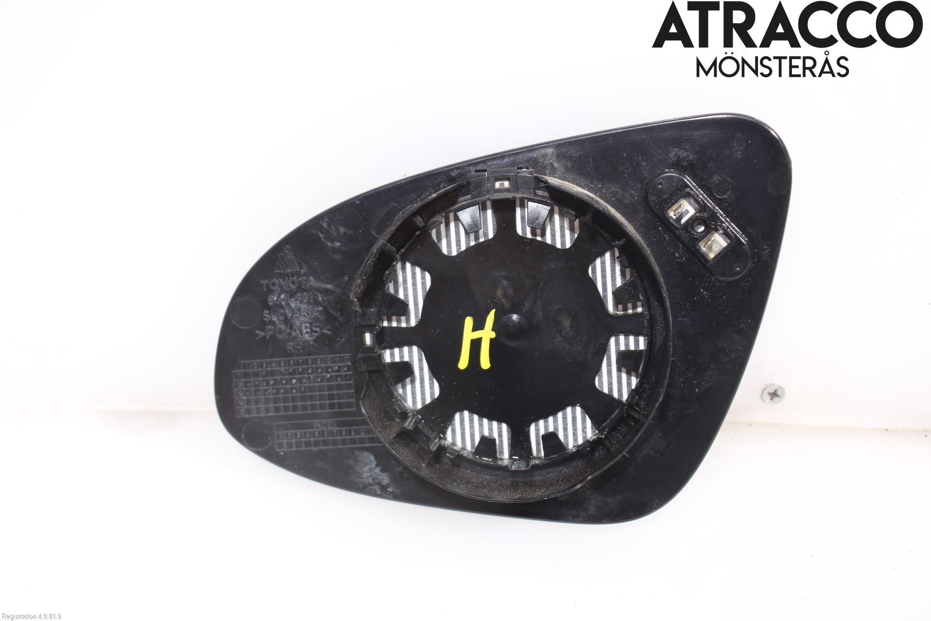 Toyota YARIS XP130 12-14 Speil Glass H
