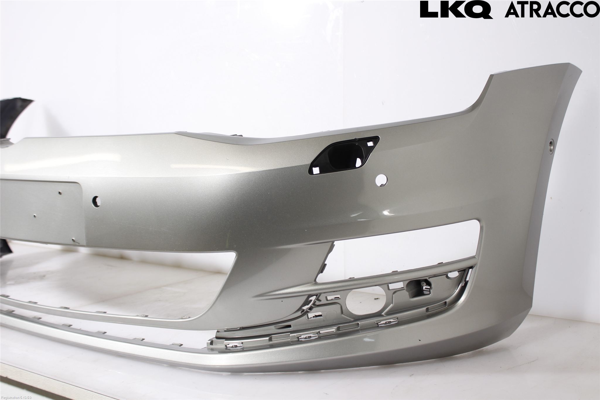 Volkswagen VW GOLF / E-GOLF VII 13-20 Støtfanger Foran Plastdeksel
