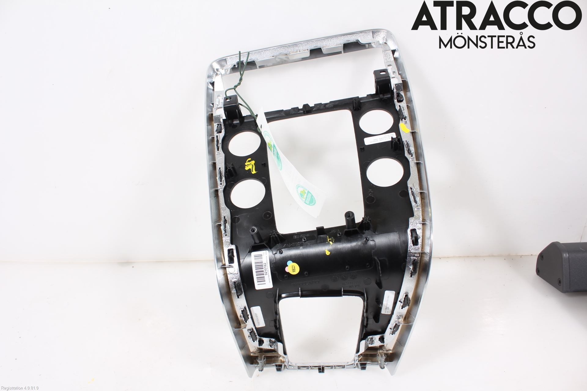 Volvo V60 CROSS COUNTRY 16-18 Instrumentkonsoll Midt
