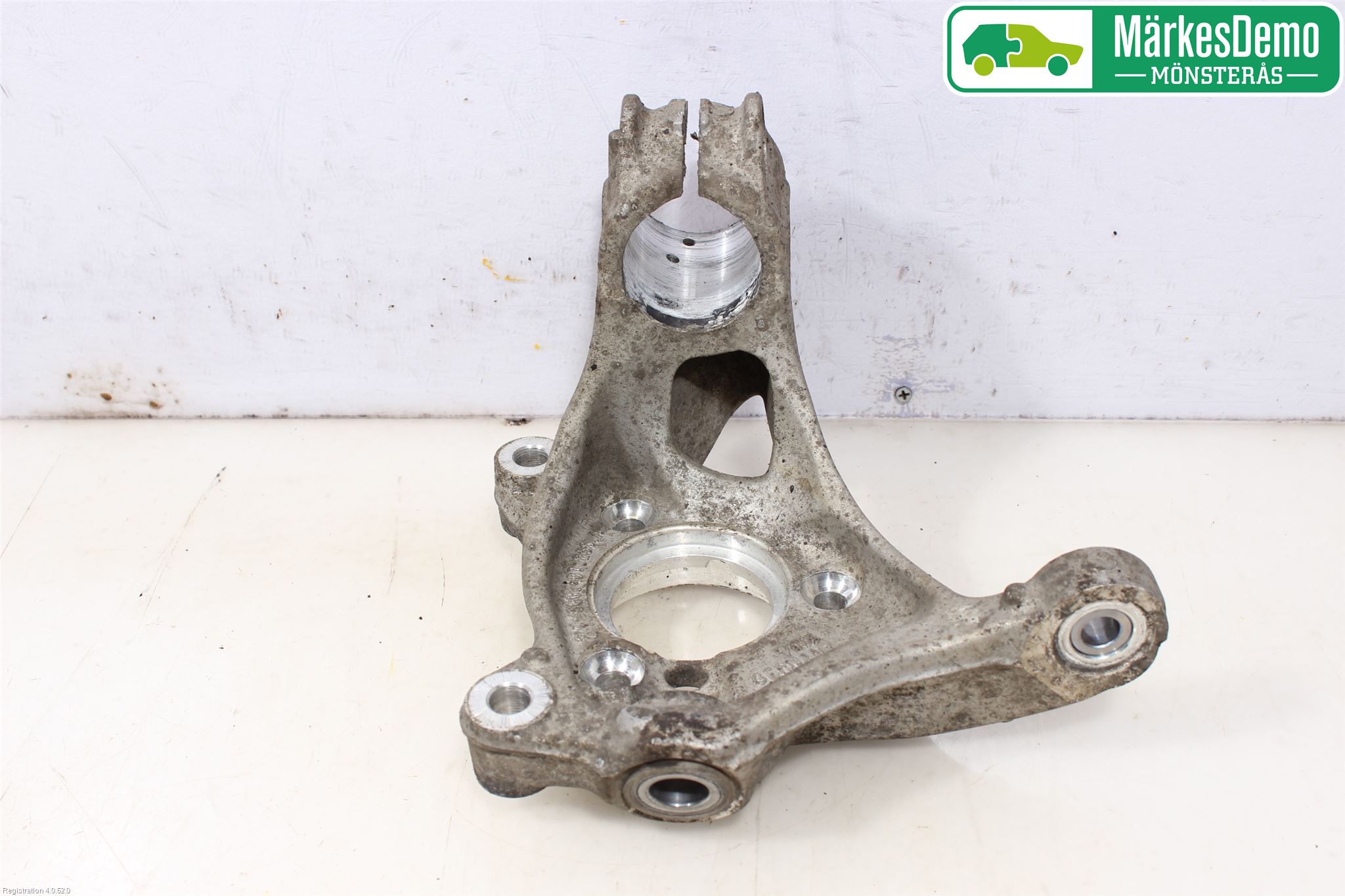 Volkswagen VW PASSAT 15-19 Spindel Hf