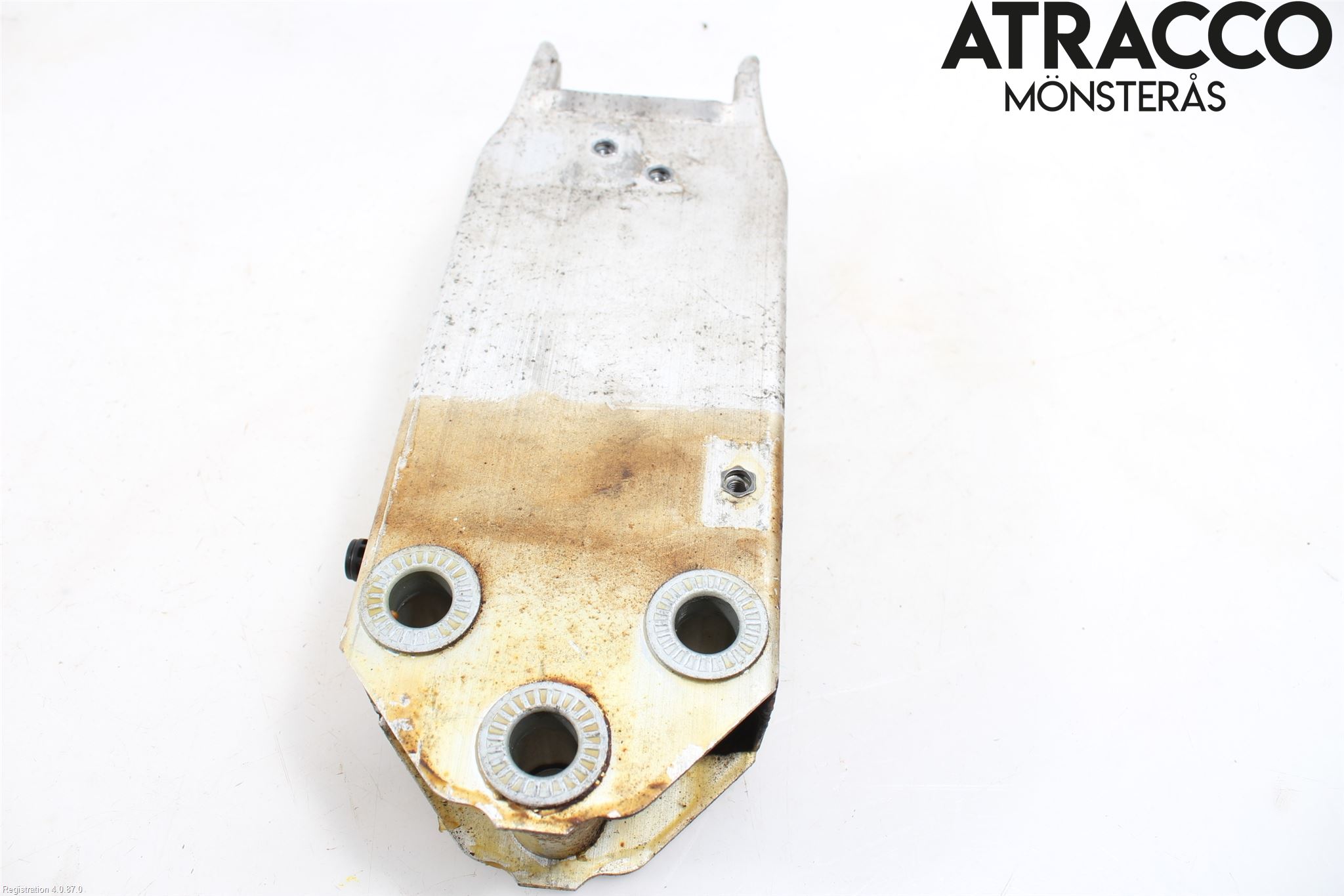 BMW 5 F10/F11/F18 09-17 Støtfanger Foran Feste