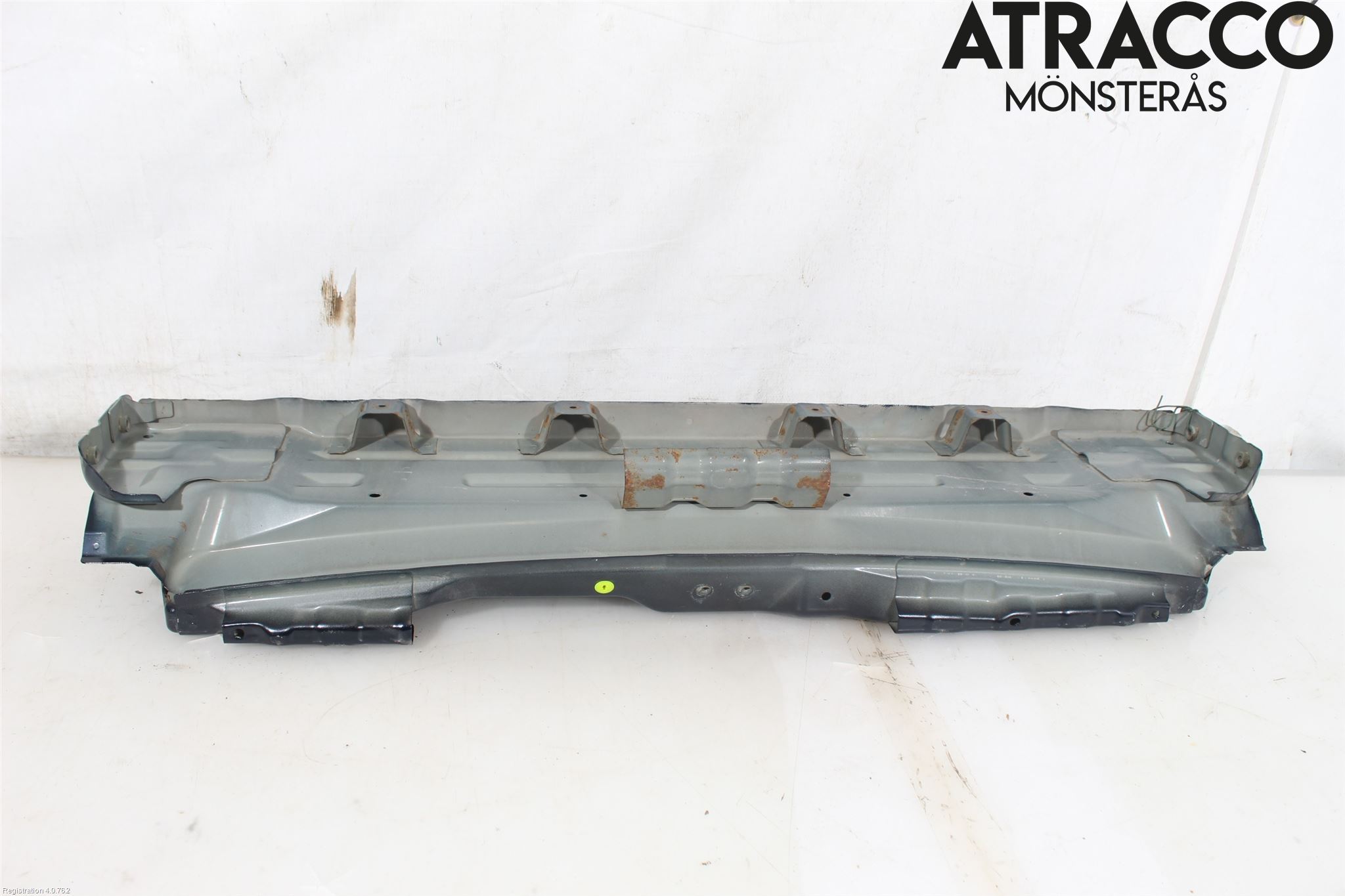 Mitsubishi OUTLANDER 07-12 Bakluke Del Nedre (2Delt)