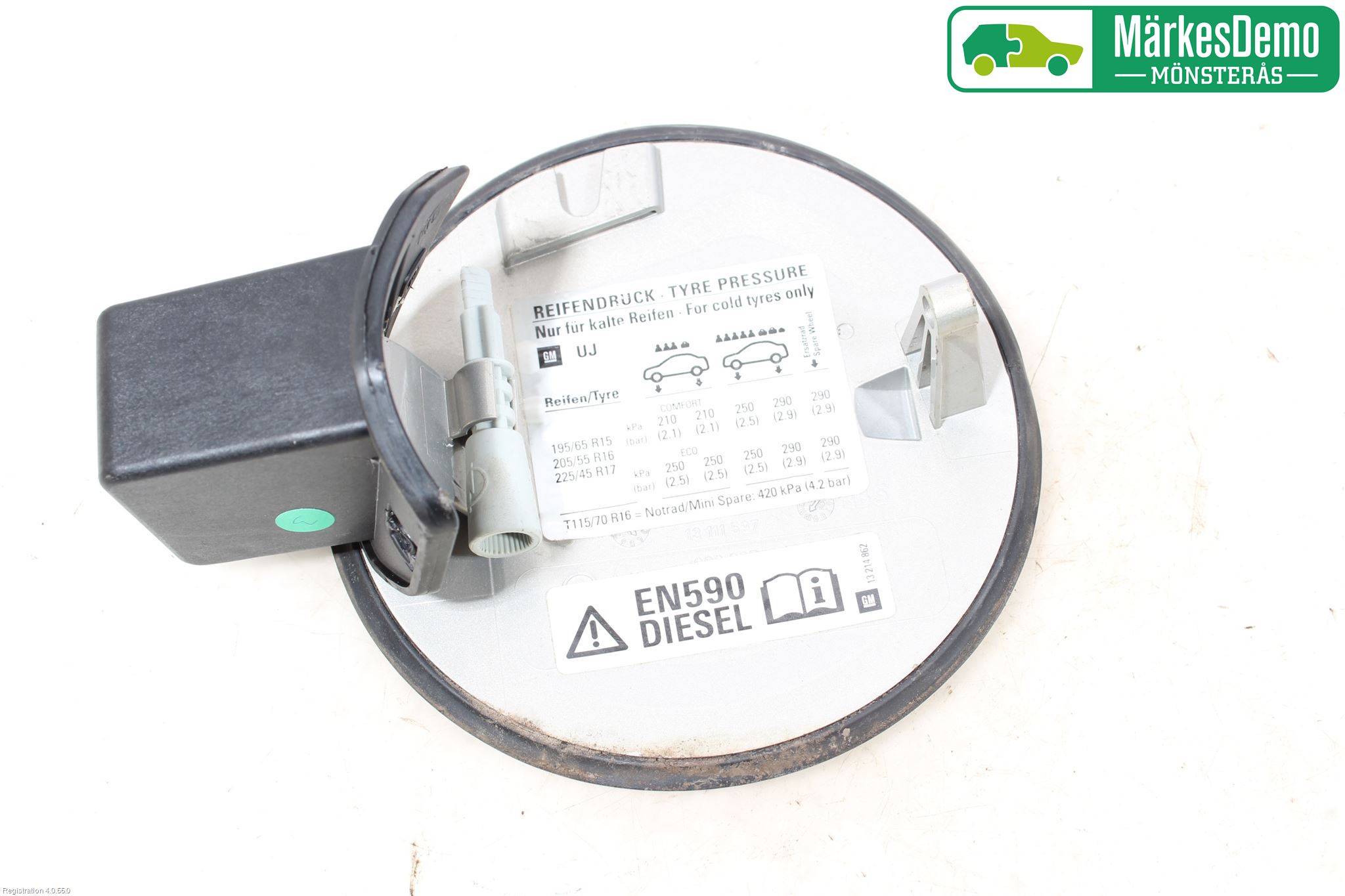 Opel ASTRA H 04-12 Drivstoff Tankluke