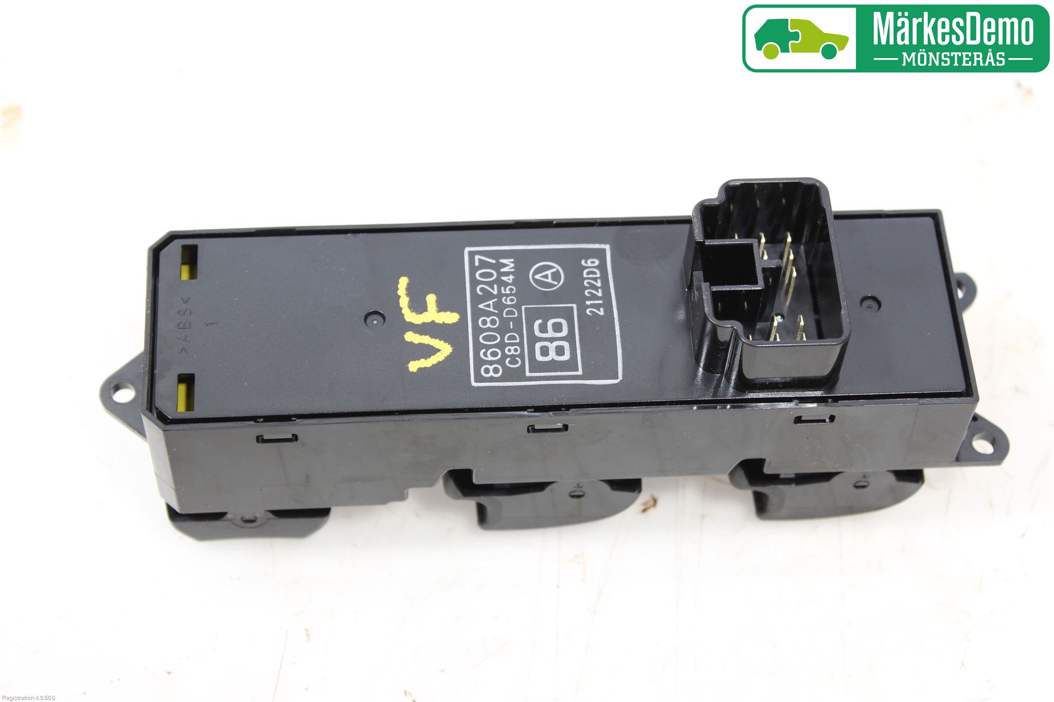 Mitsubishi ASX 10-22 Bryter Vindusheis