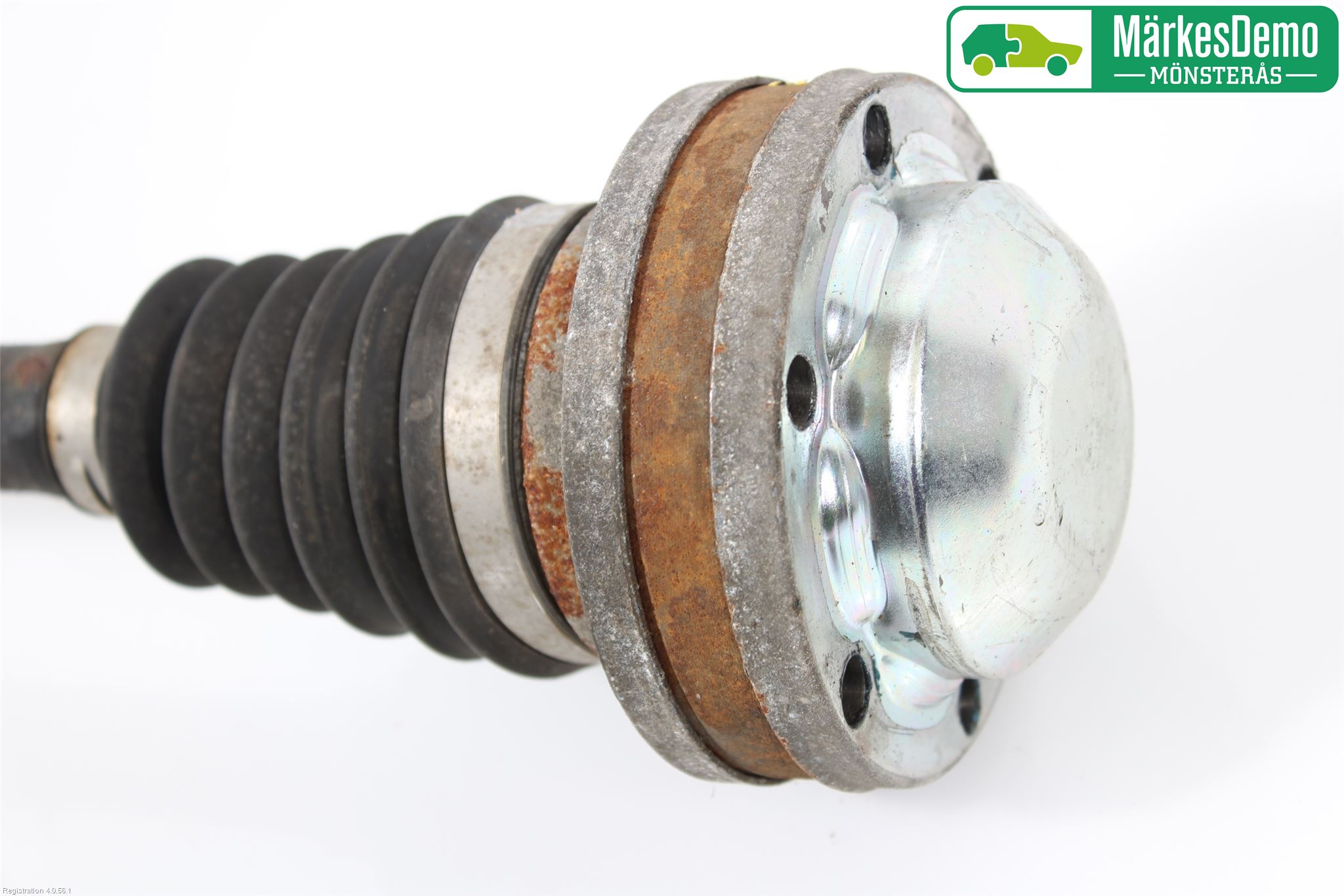 Volkswagen VW PASSAT 05-11 Drivaksel Foran Kompl Venstre