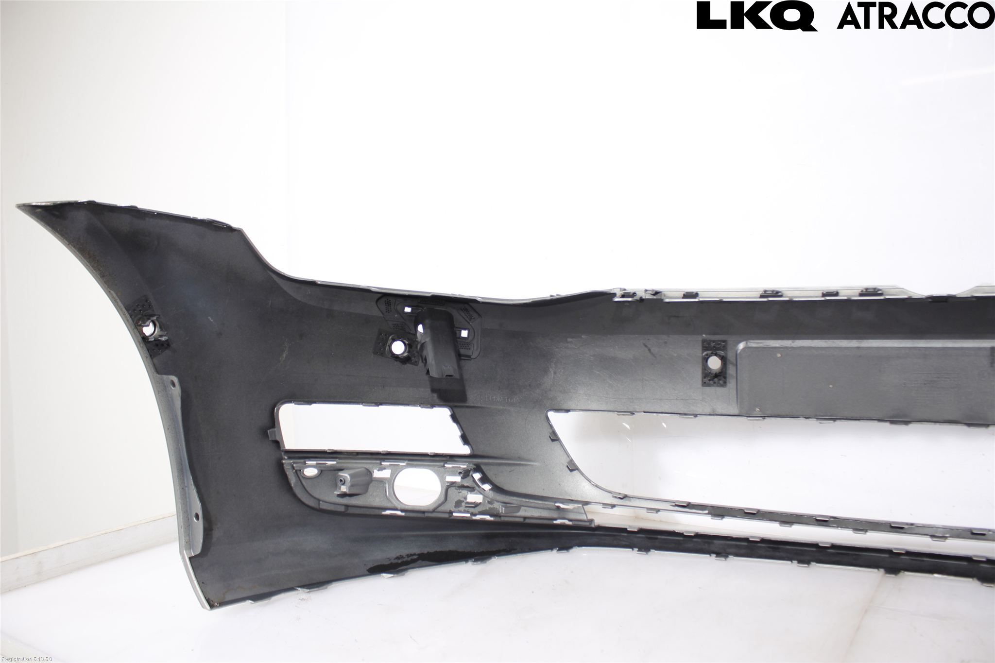 Volkswagen VW GOLF / E-GOLF VII 13-20 Støtfanger Foran Plastdeksel