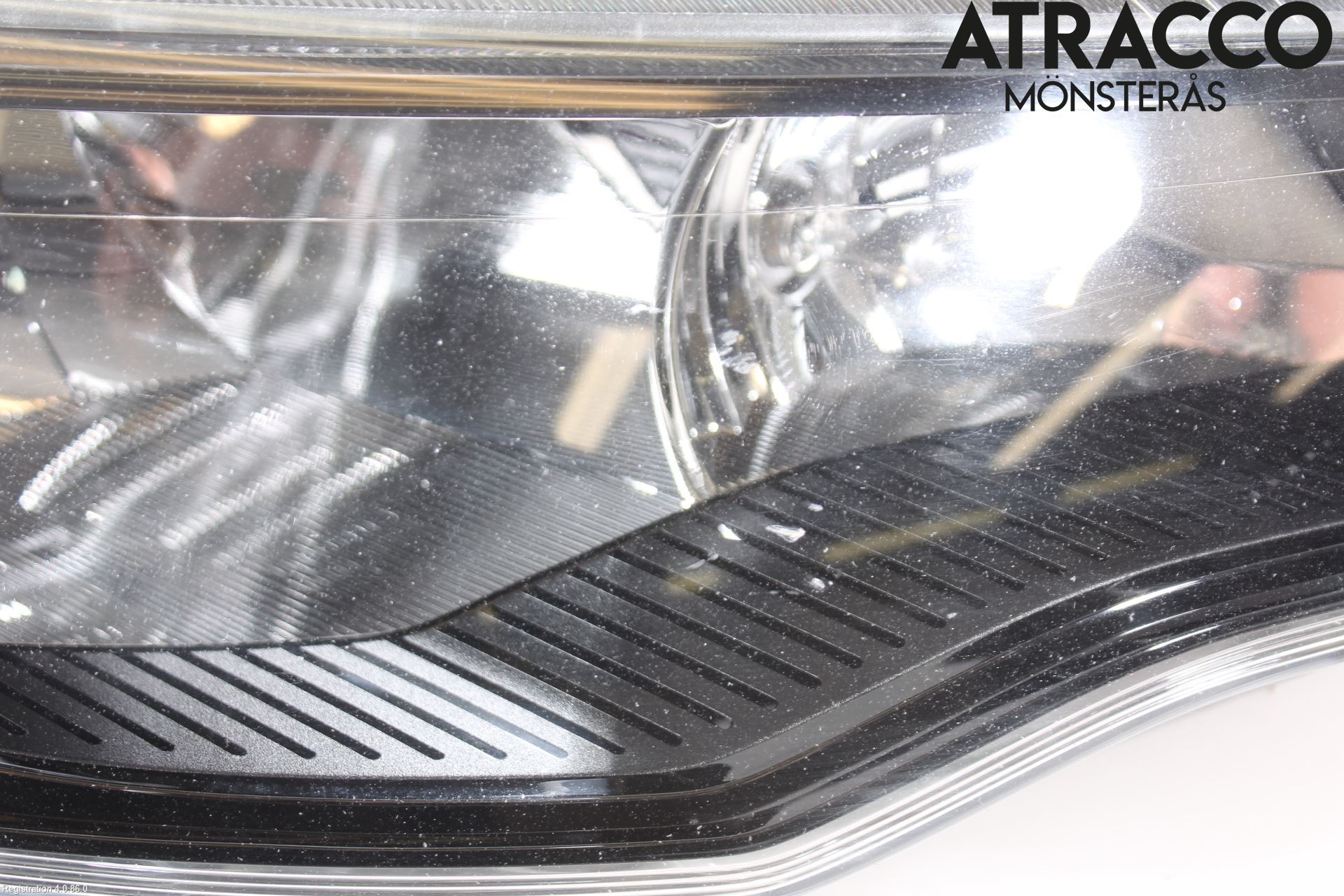 Opel ASTRA J 10-15 Frontlykt Høyre