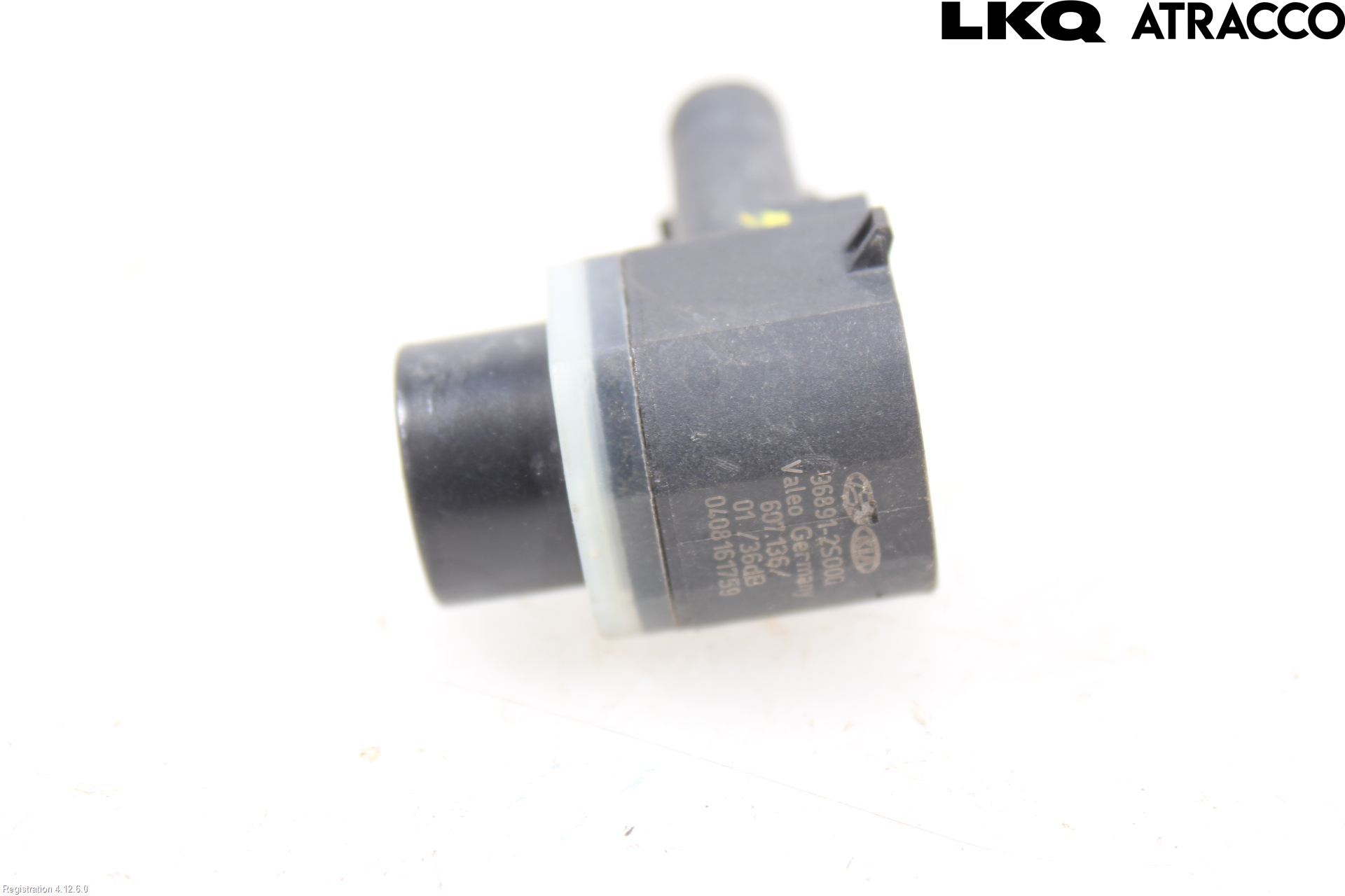 Hyundai SANTA FE 13-18 Sensor Parkering Front