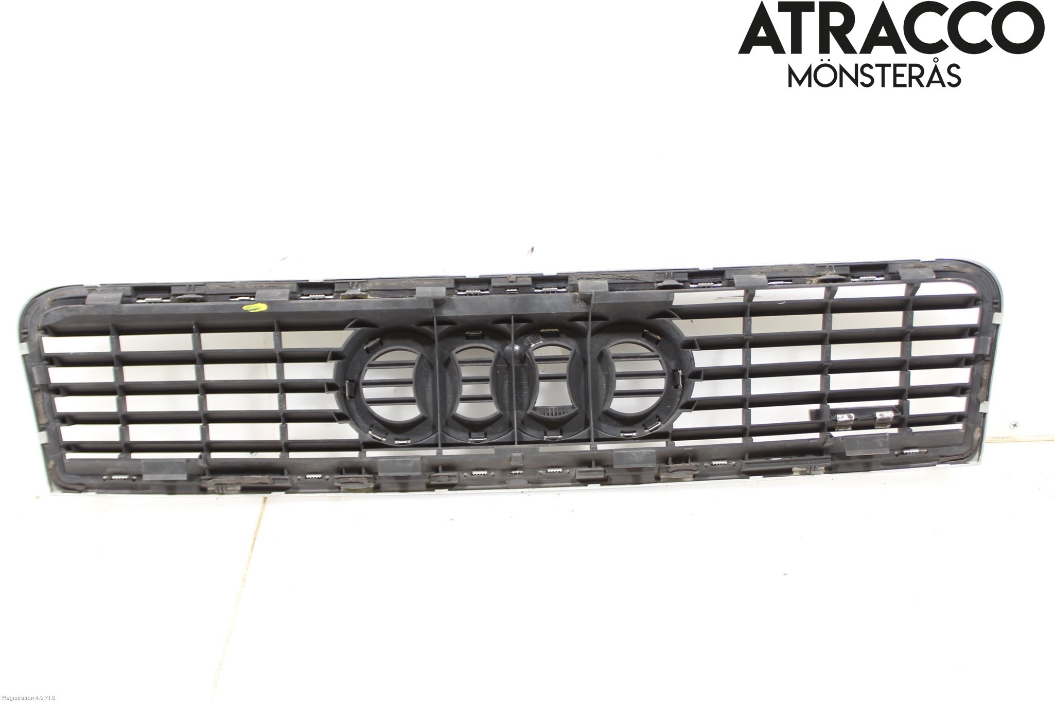 Audi A4/S4 01-05 Grill Komplett