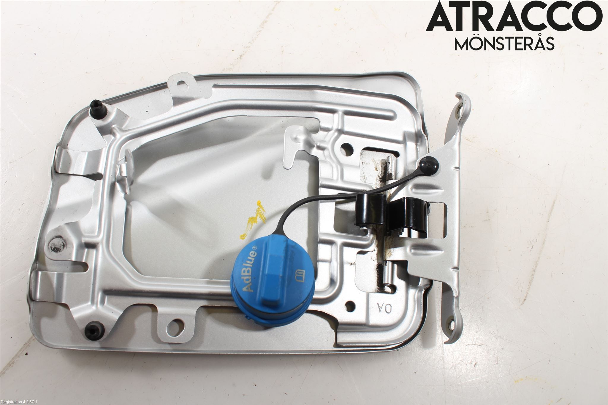 Nissan NAVARA, TREK-1 17-21 Drivstoff Tankluke