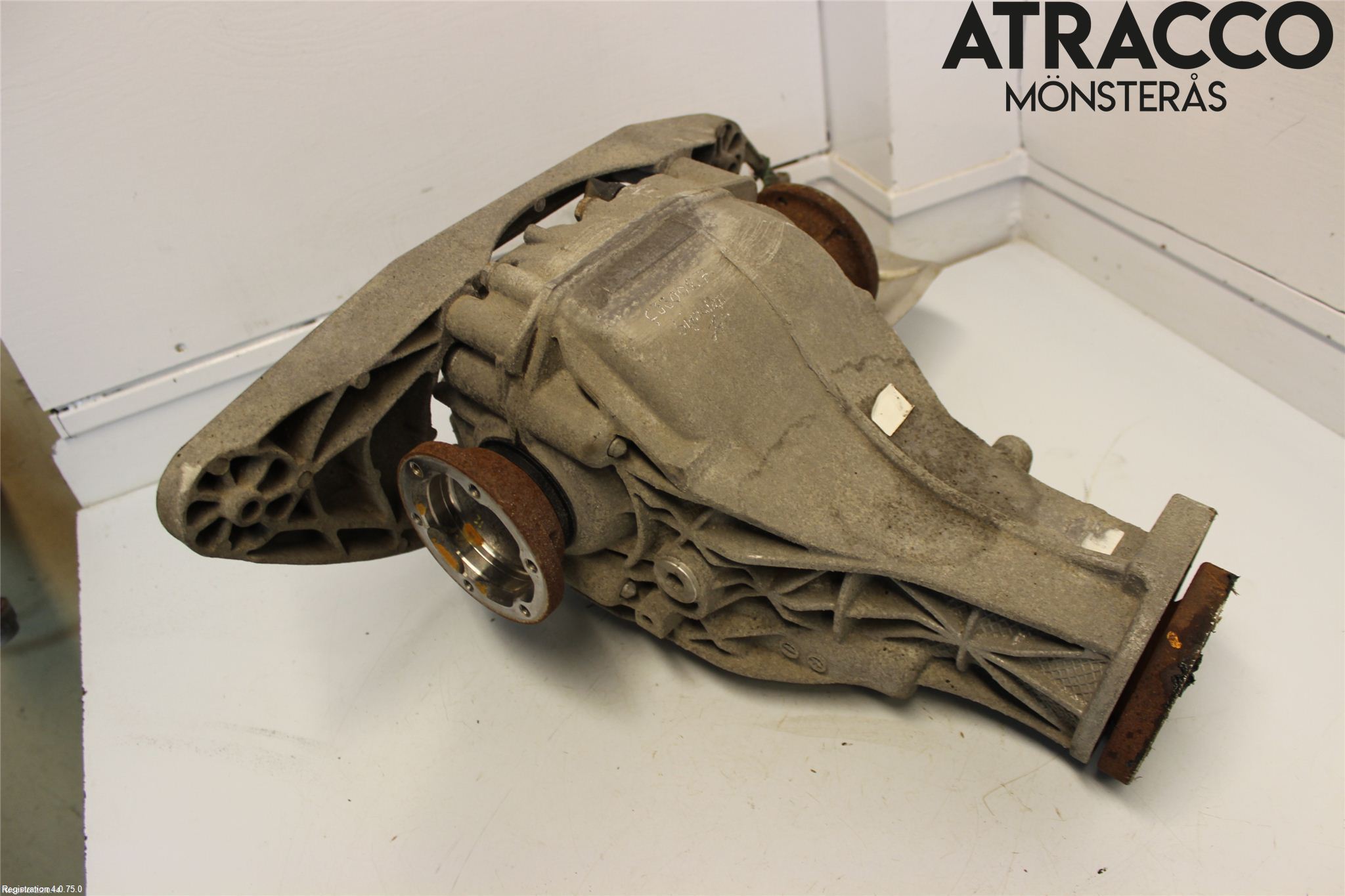 Audi A4/S4 08-11 Bakaksel Kardang Bak -Diff
